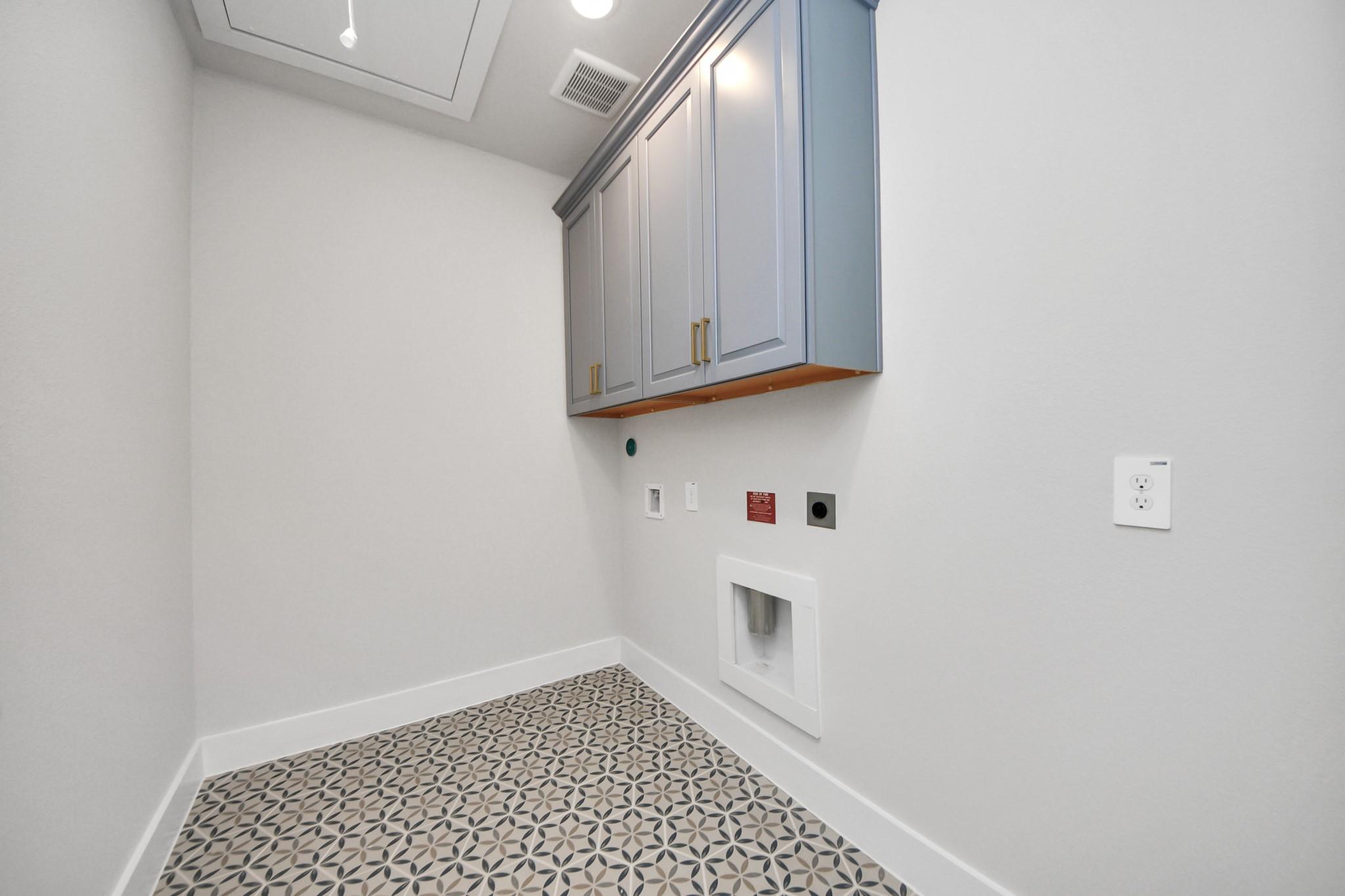 19319 Stagecoach Breeze Lane