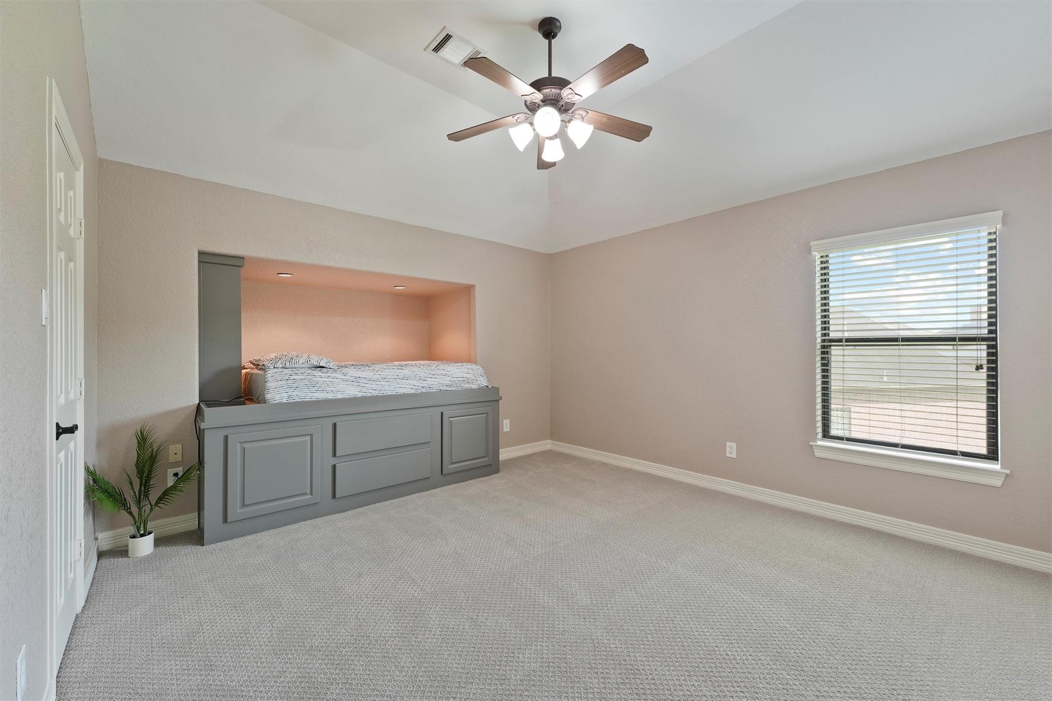 3100 Richard Lane