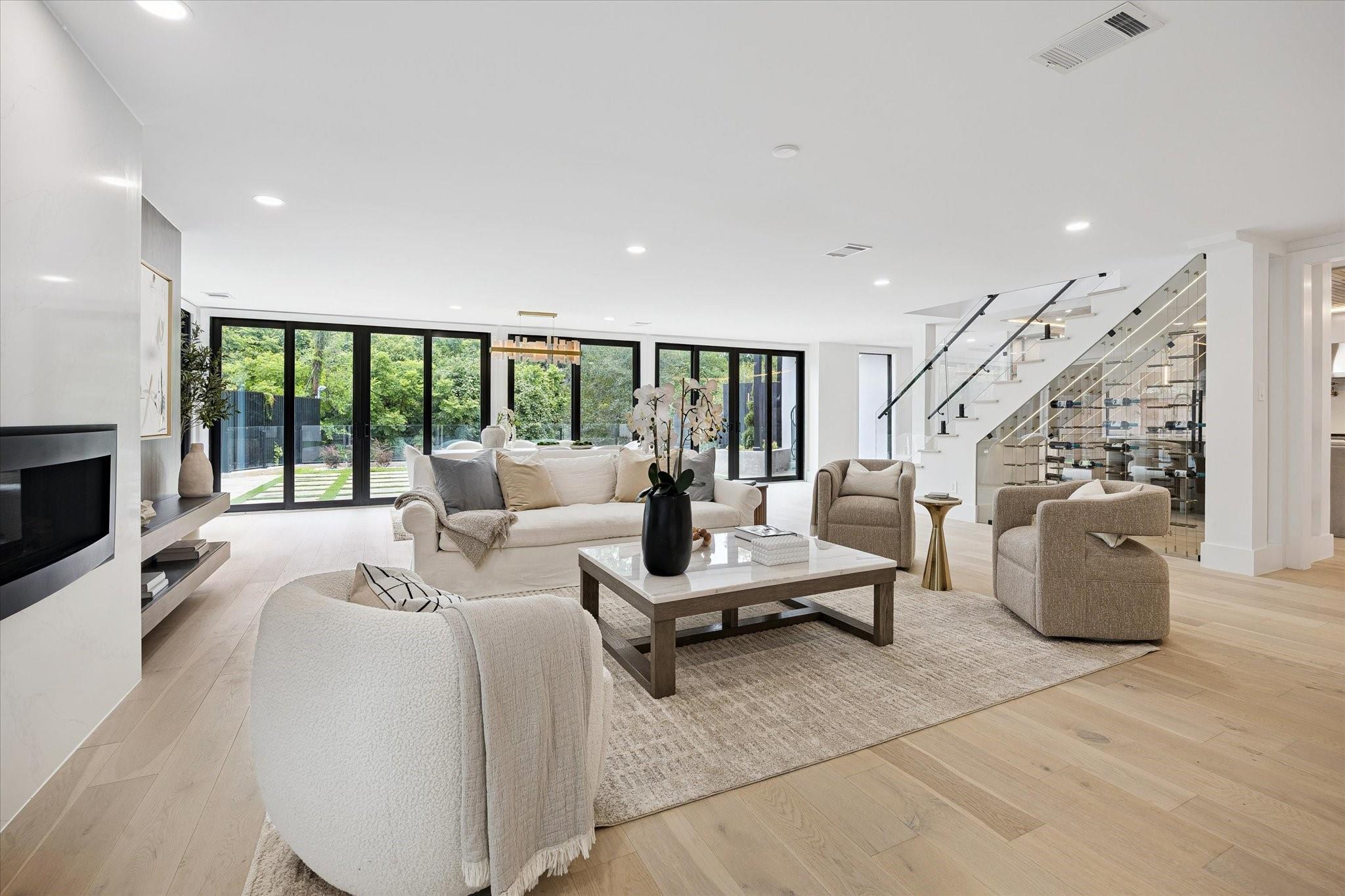 13 Tiel Way