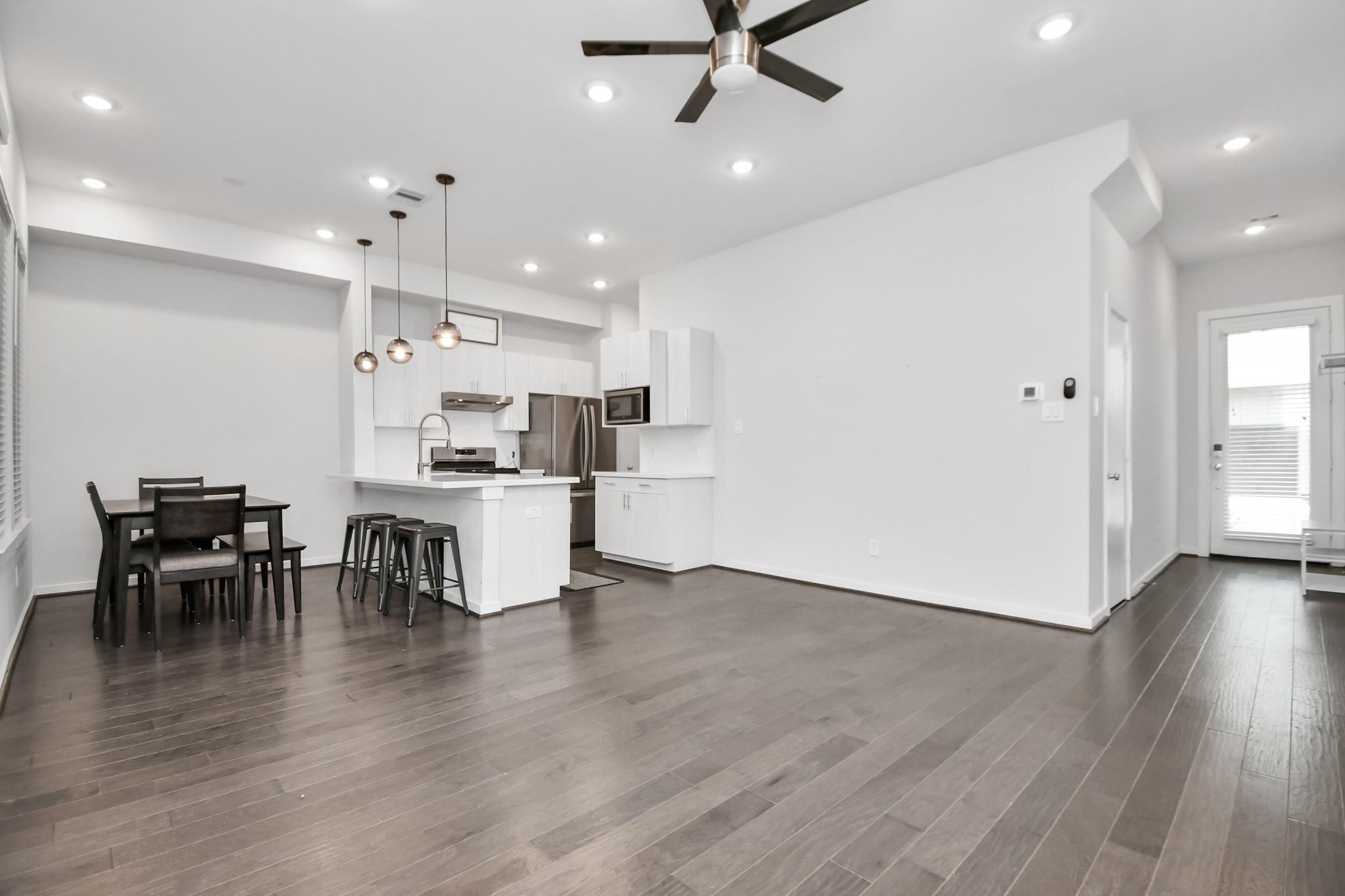 619 Thornton Oaks Lane