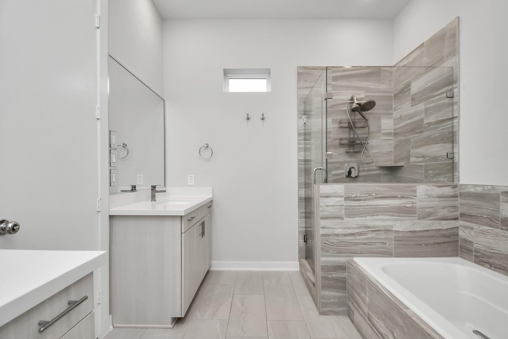 619 Thornton Oaks Lane