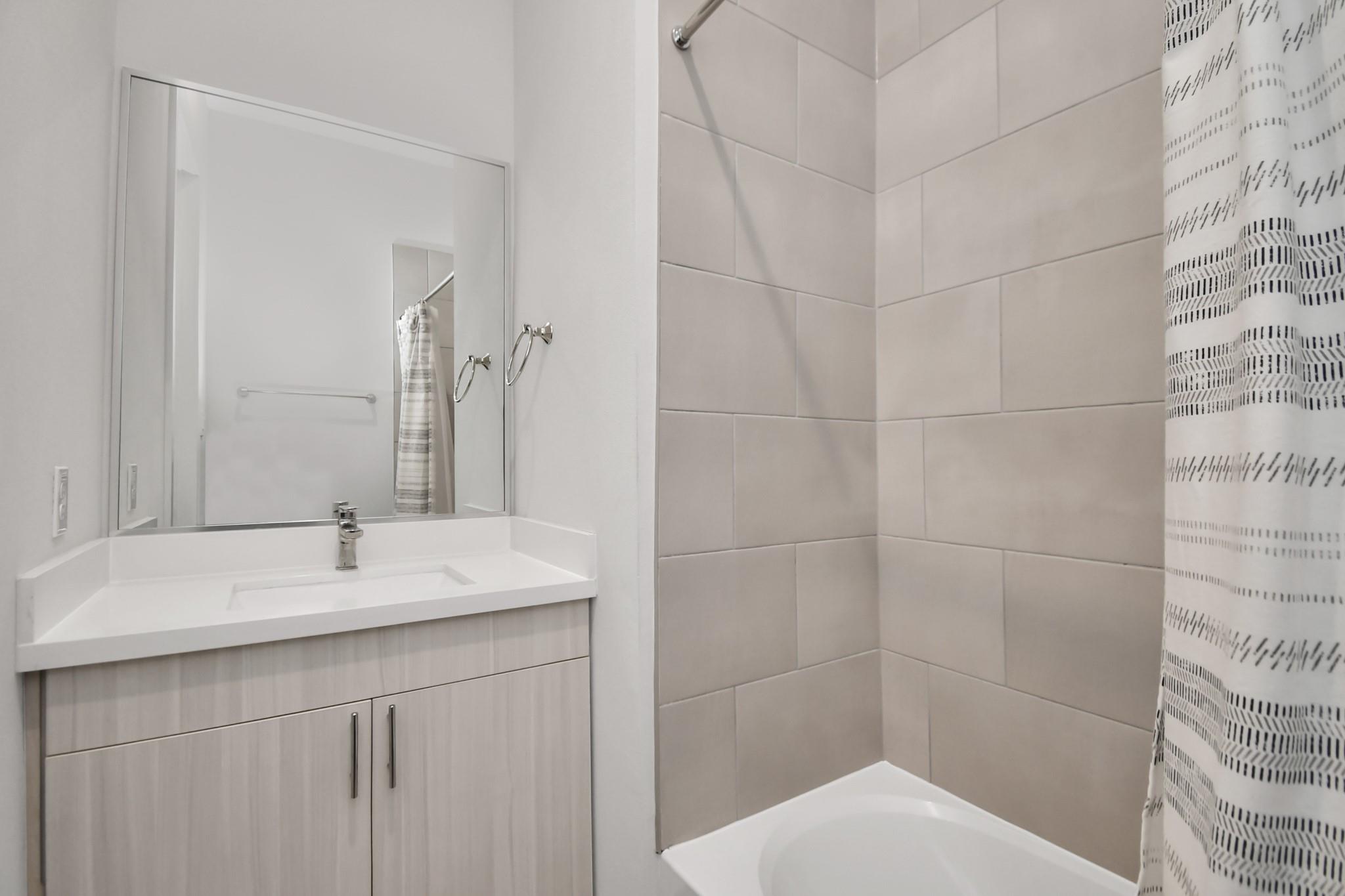 619 Thornton Oaks Lane