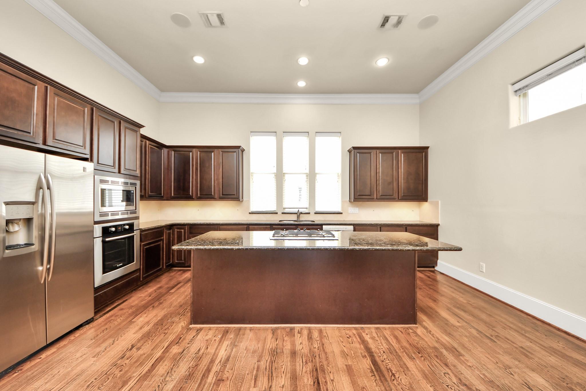 210 E 28th Street