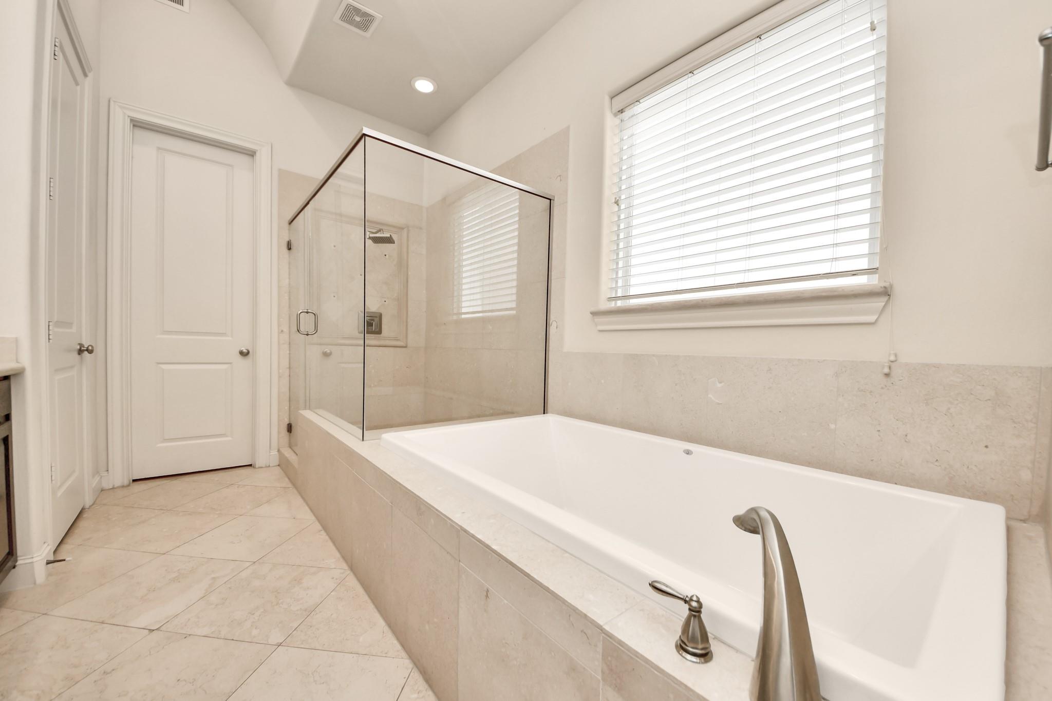 210 E 28th Street