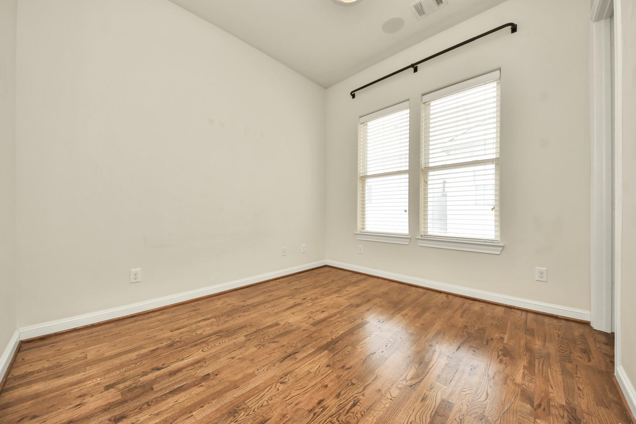 210 E 28th Street