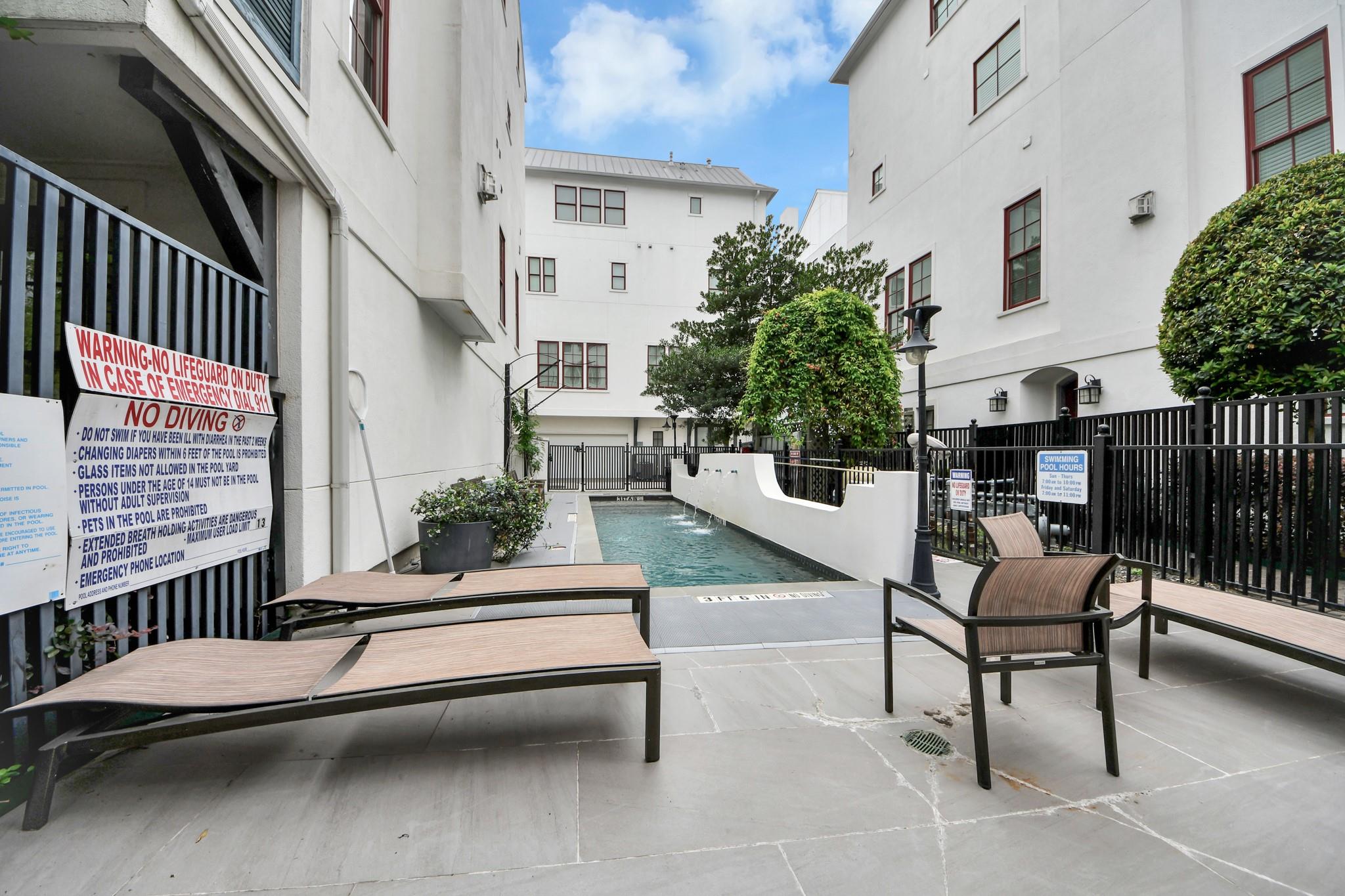 210 E 28th Street