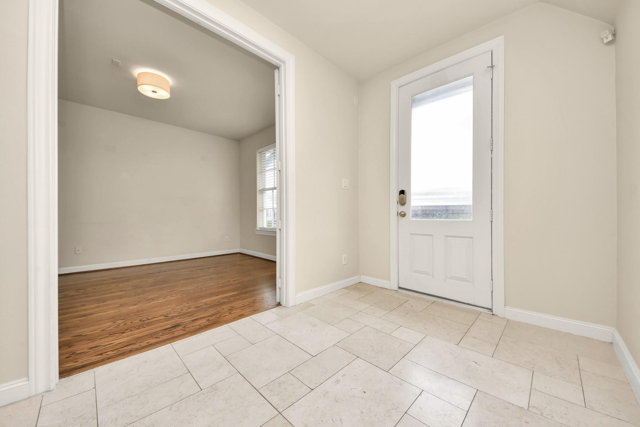 210 E 28th Street