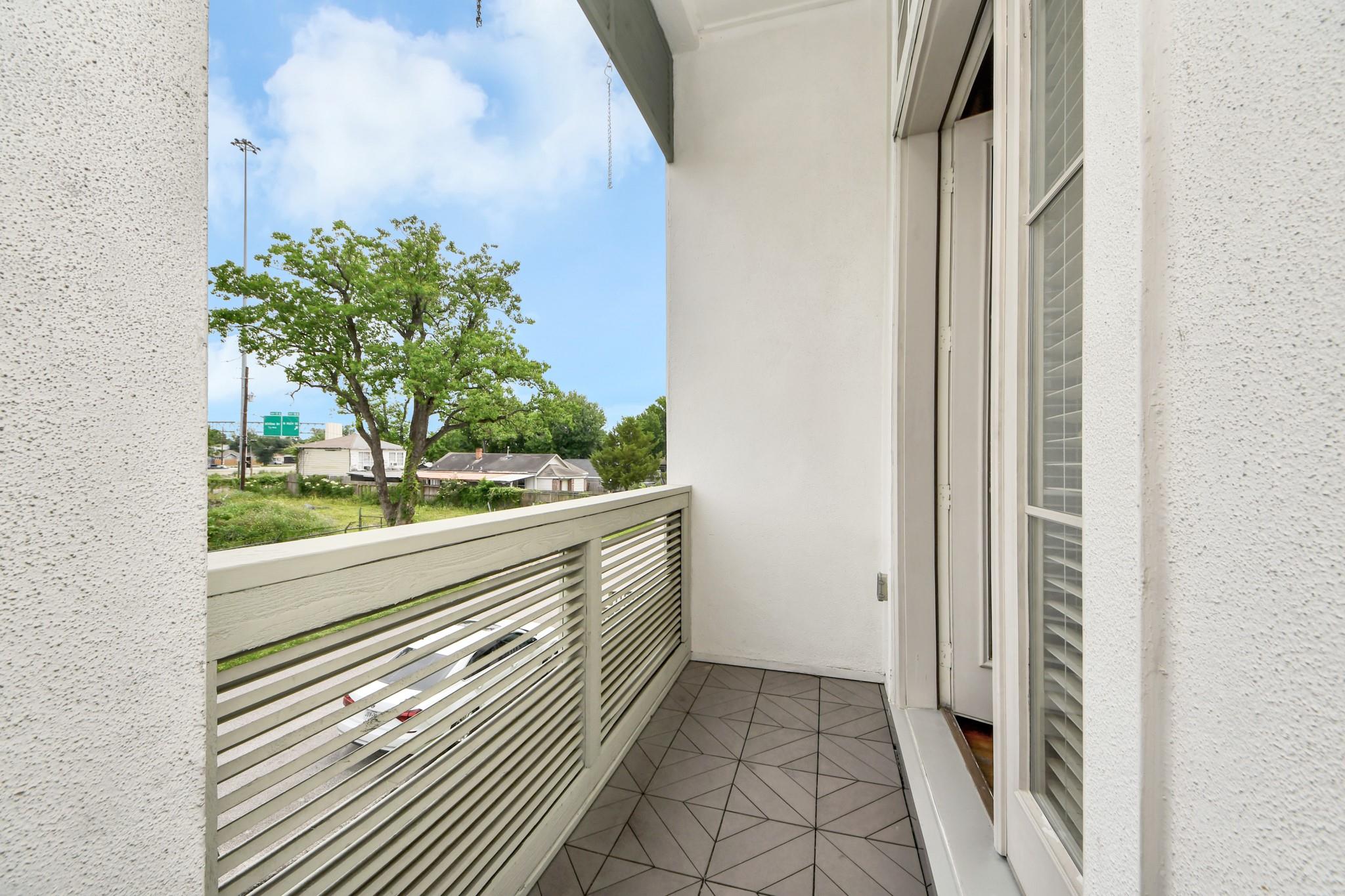 210 E 28th Street