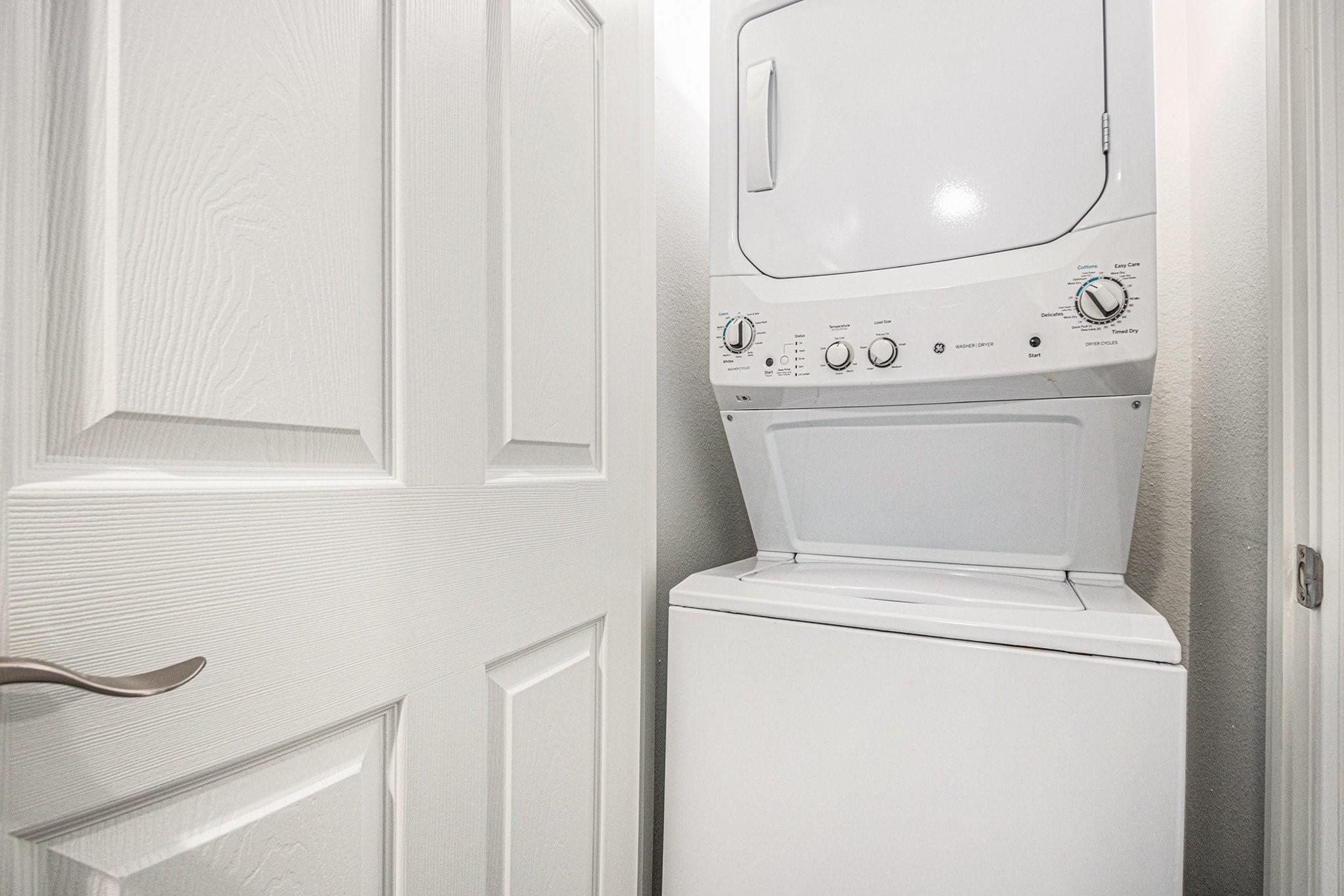 1880 White Oak Drive # 111