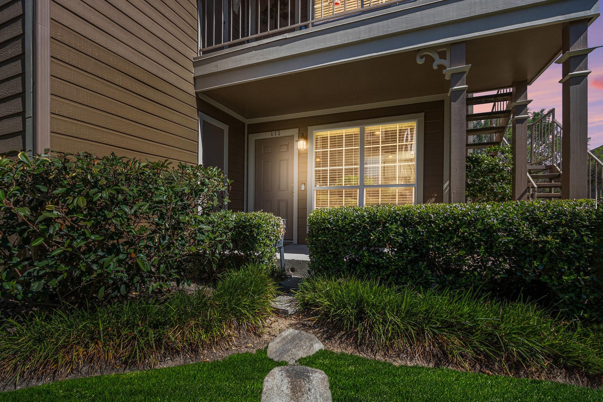 1880 White Oak Drive # 111