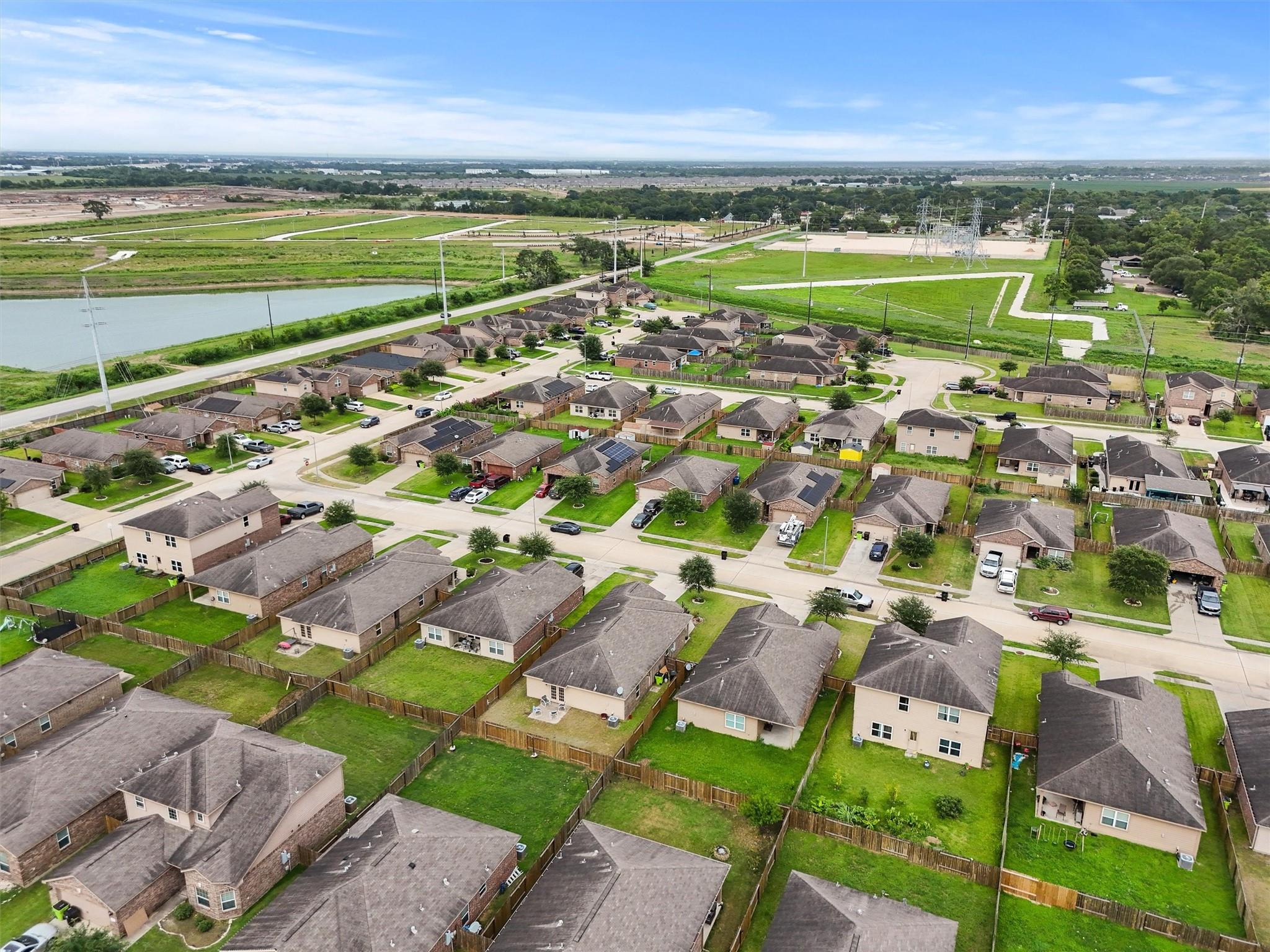 4918 Jagged Cliff Lane