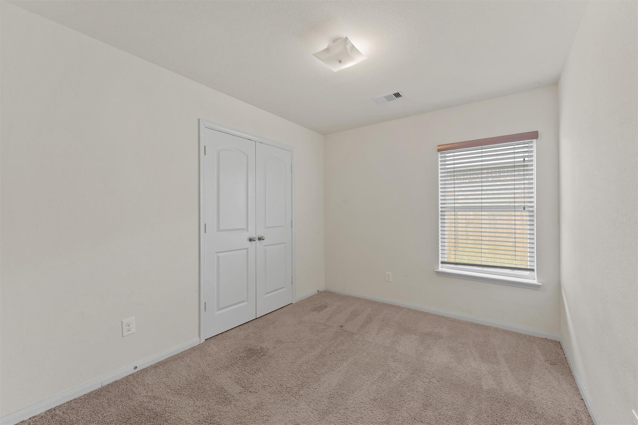 4918 Jagged Cliff Lane