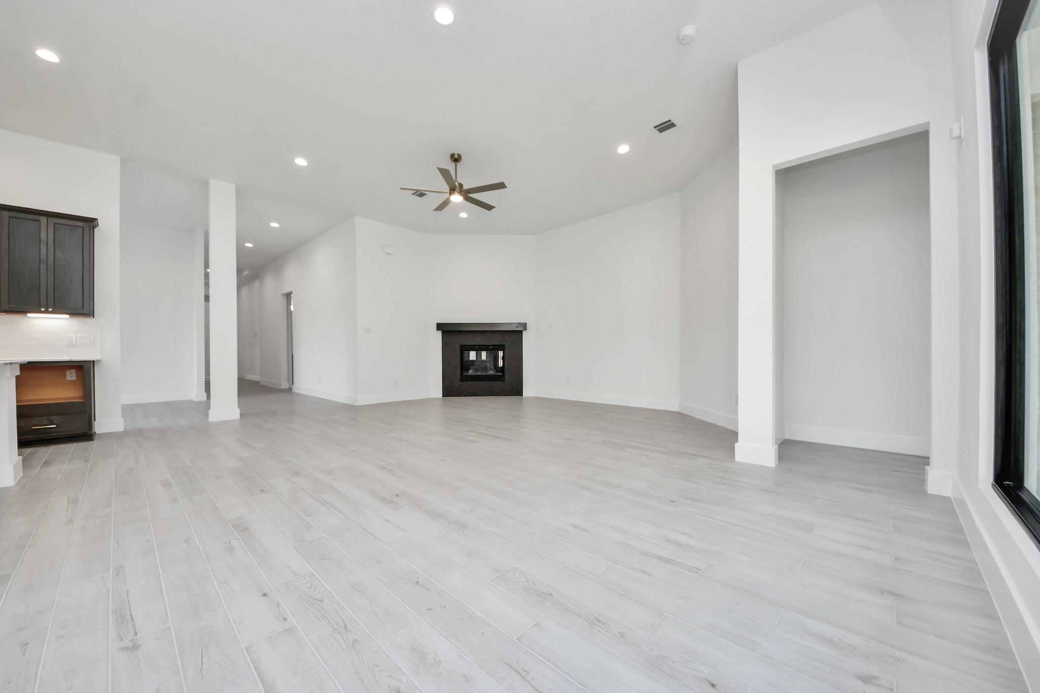 2069 Corn Thistle Way