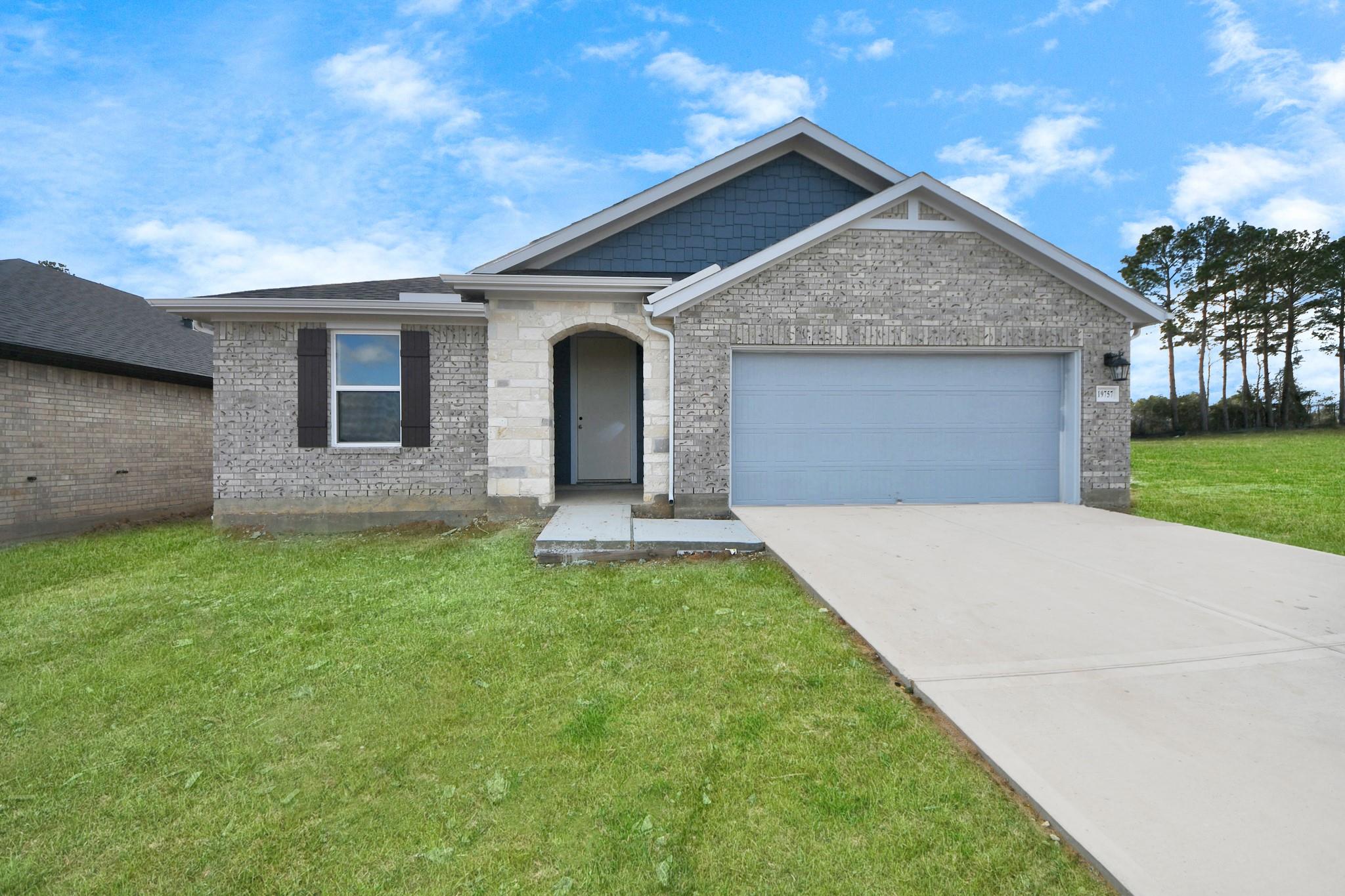 19757 Flag View Drive