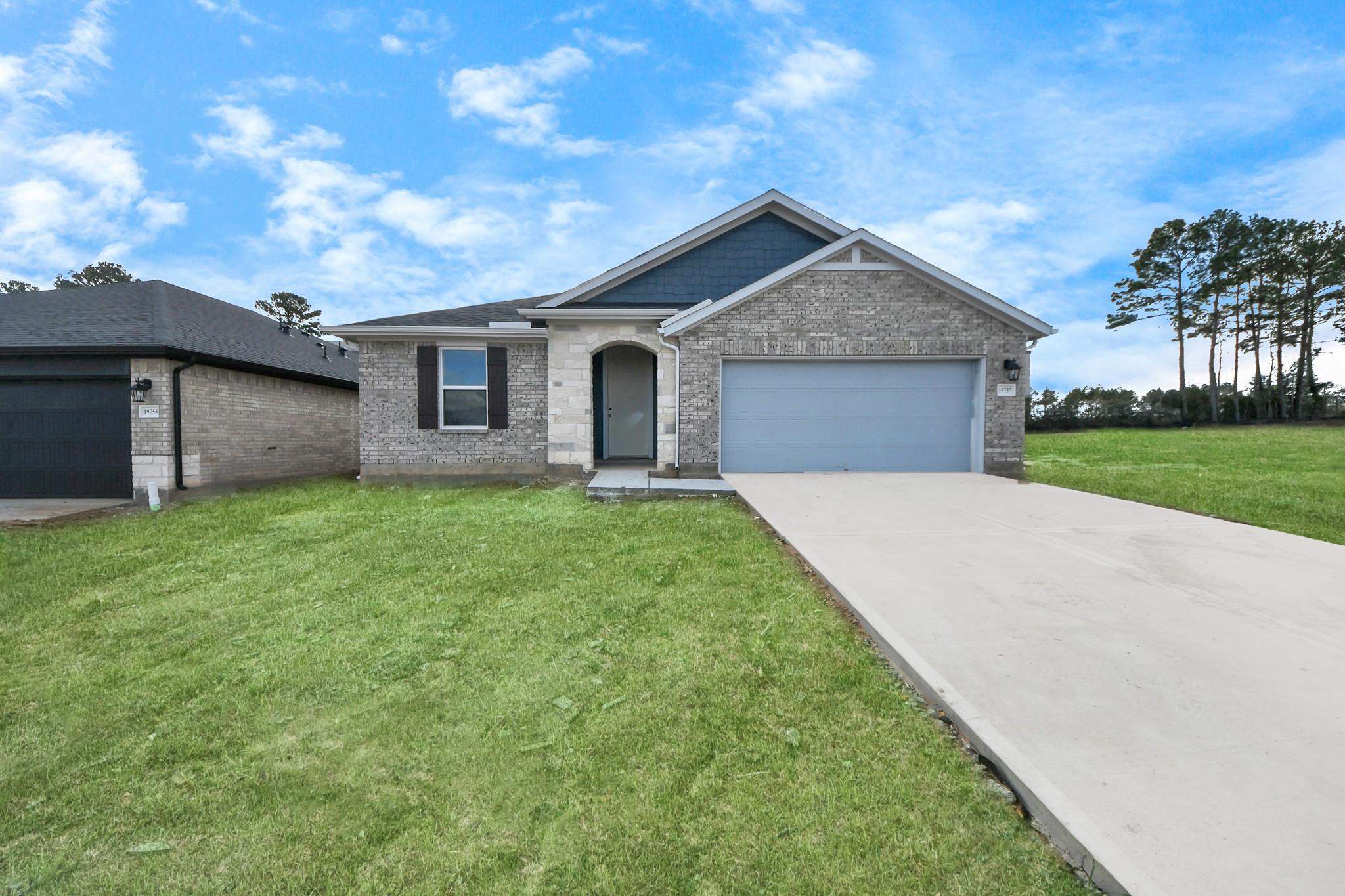 19757 Flag View Drive