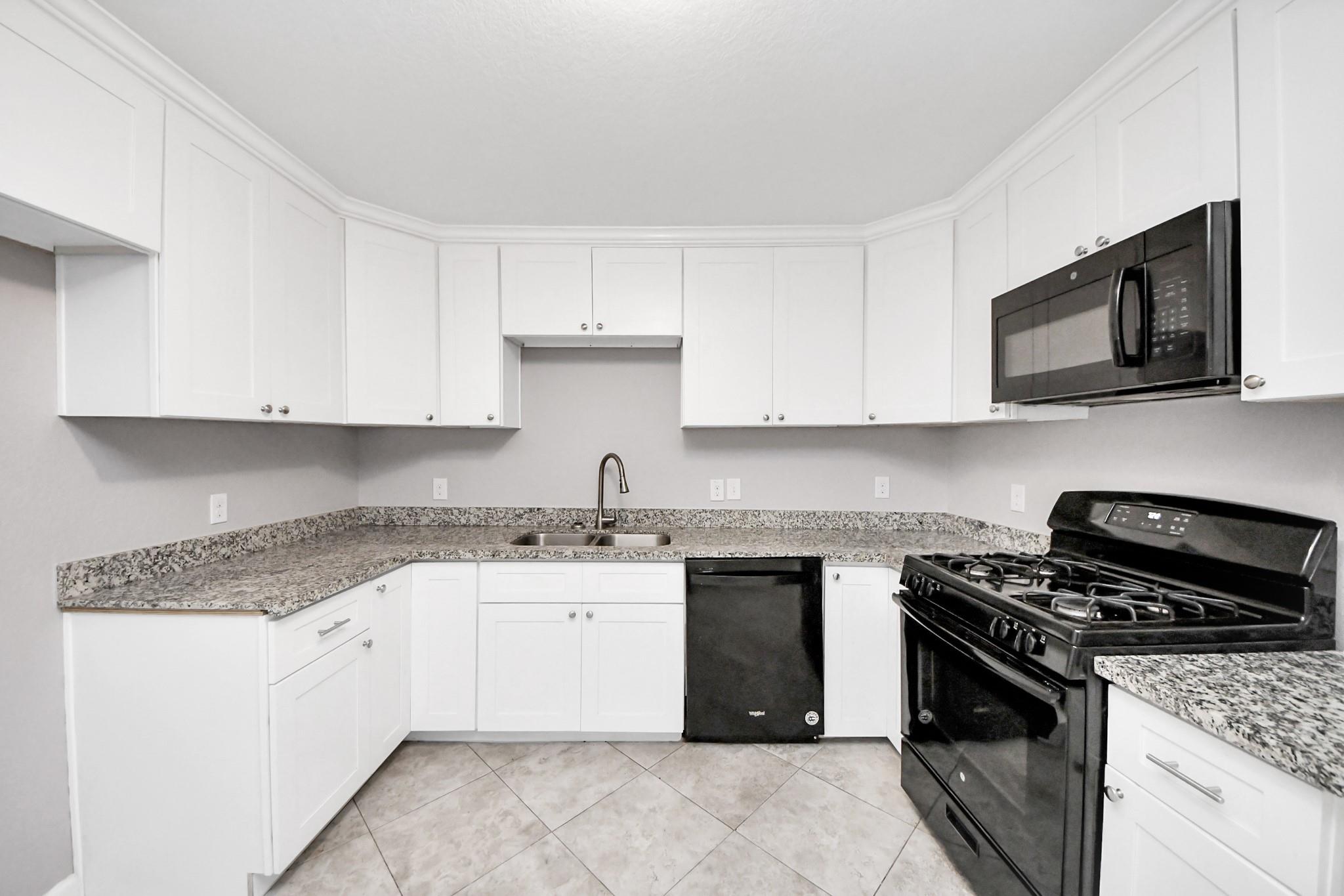 4522 Larkspur Street