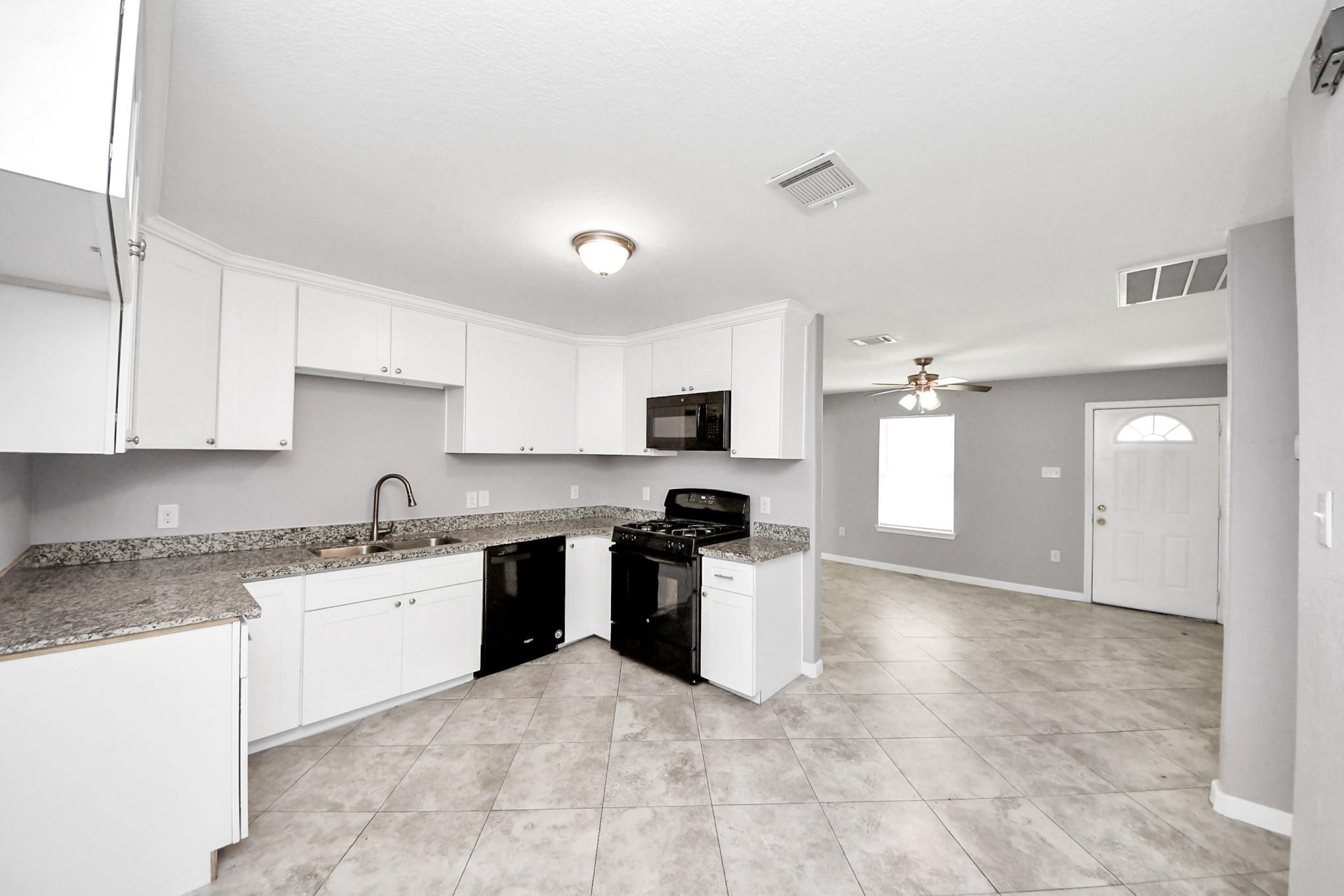 4522 Larkspur Street