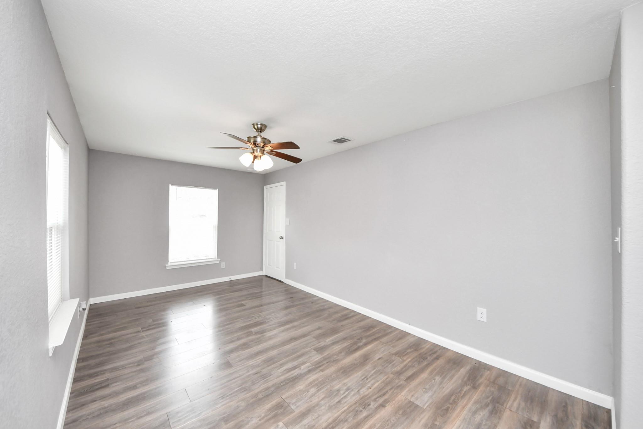 4522 Larkspur Street