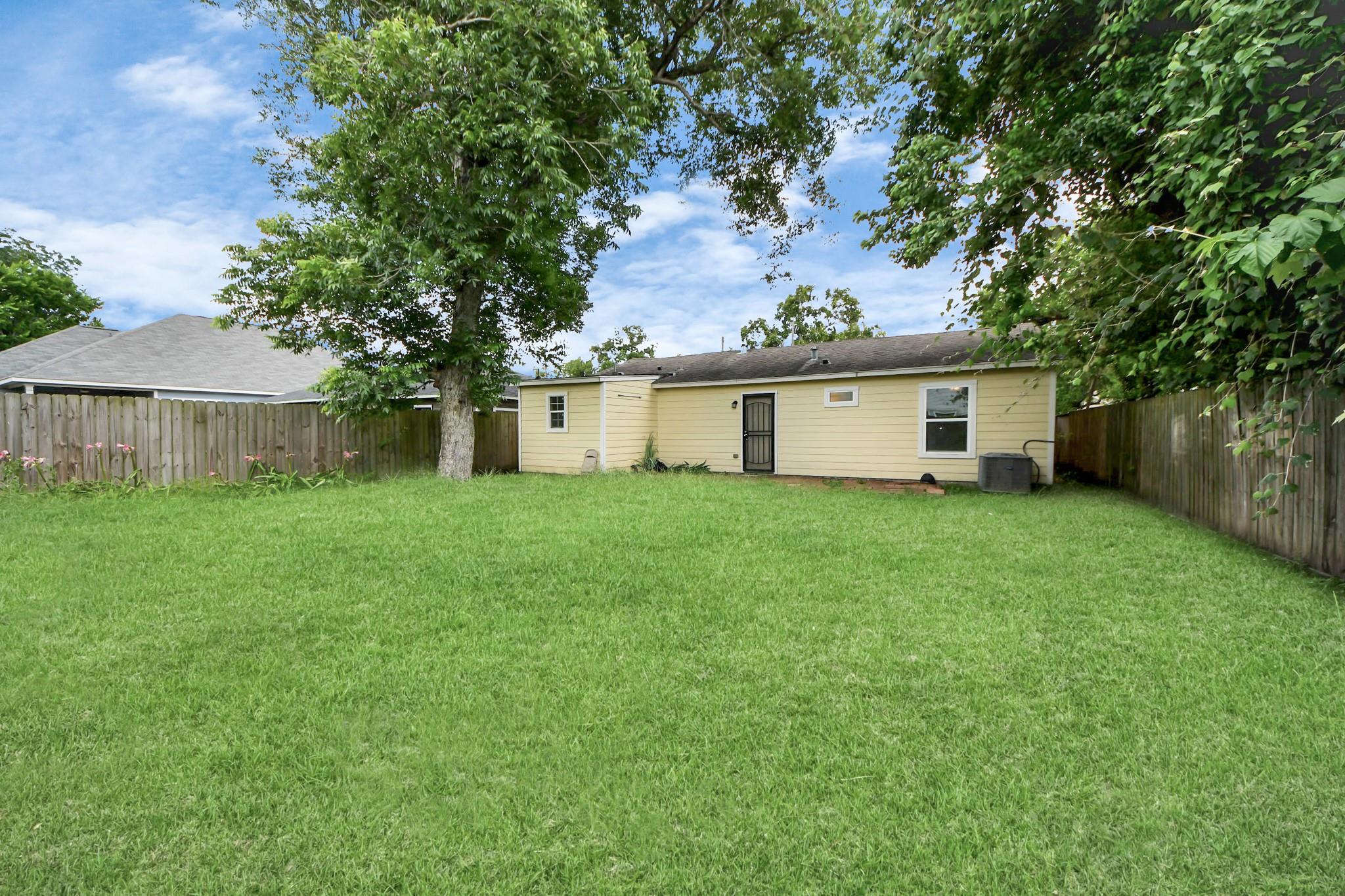 4522 Larkspur Street