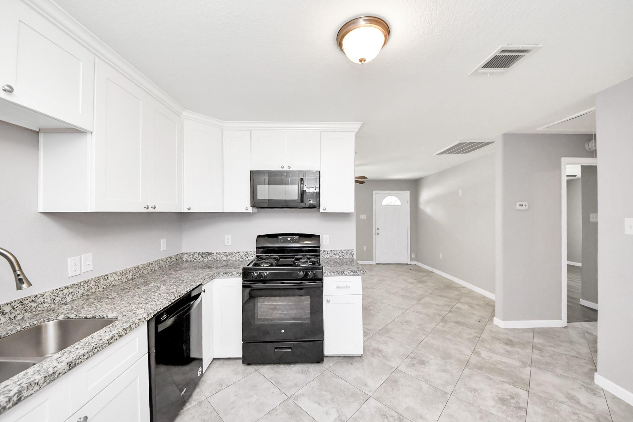 4522 Larkspur Street