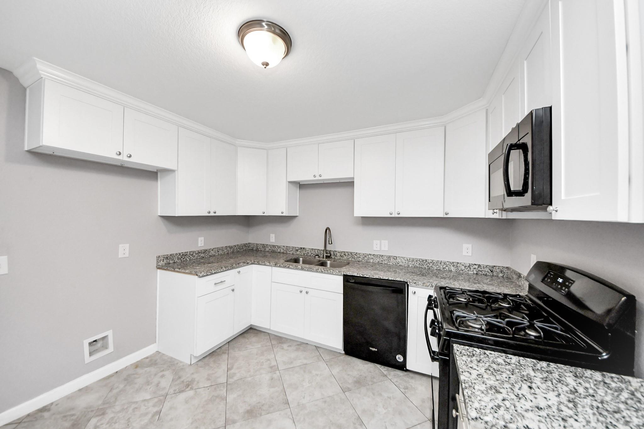 4522 Larkspur Street