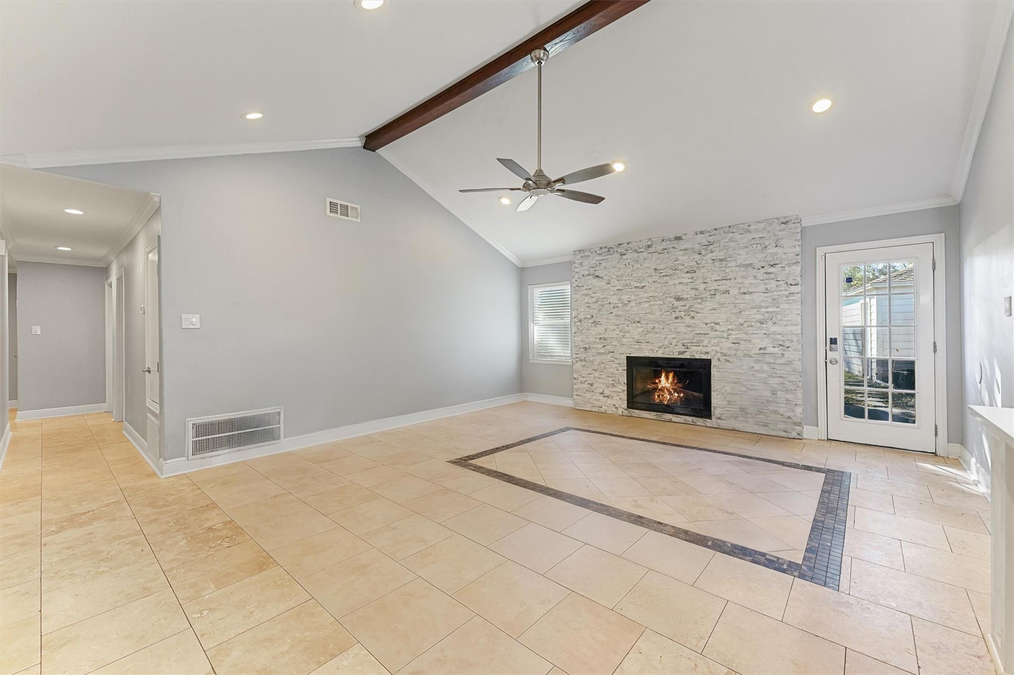 10719 Del Monte Drive