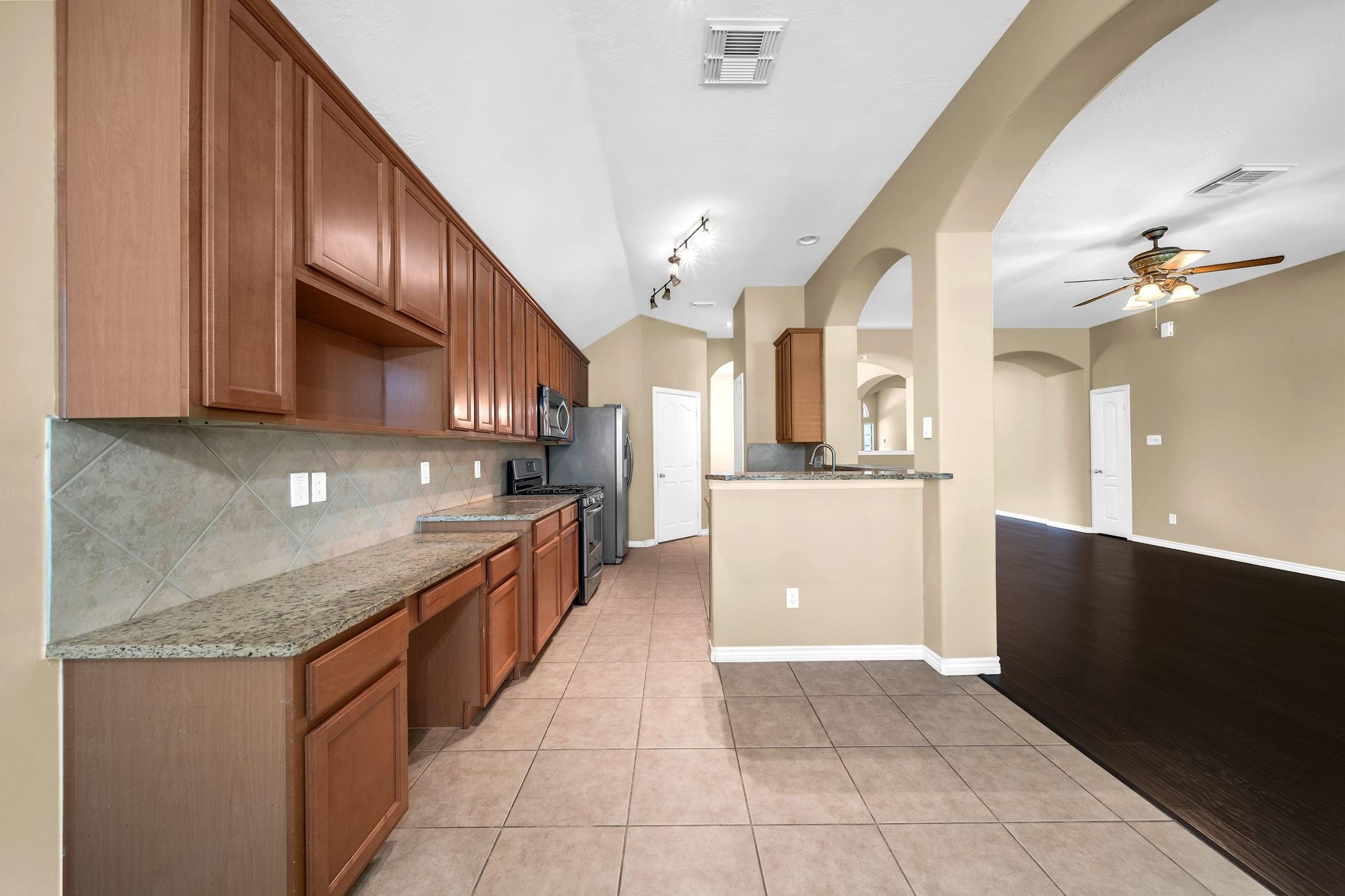 13823 Cane Valley Court