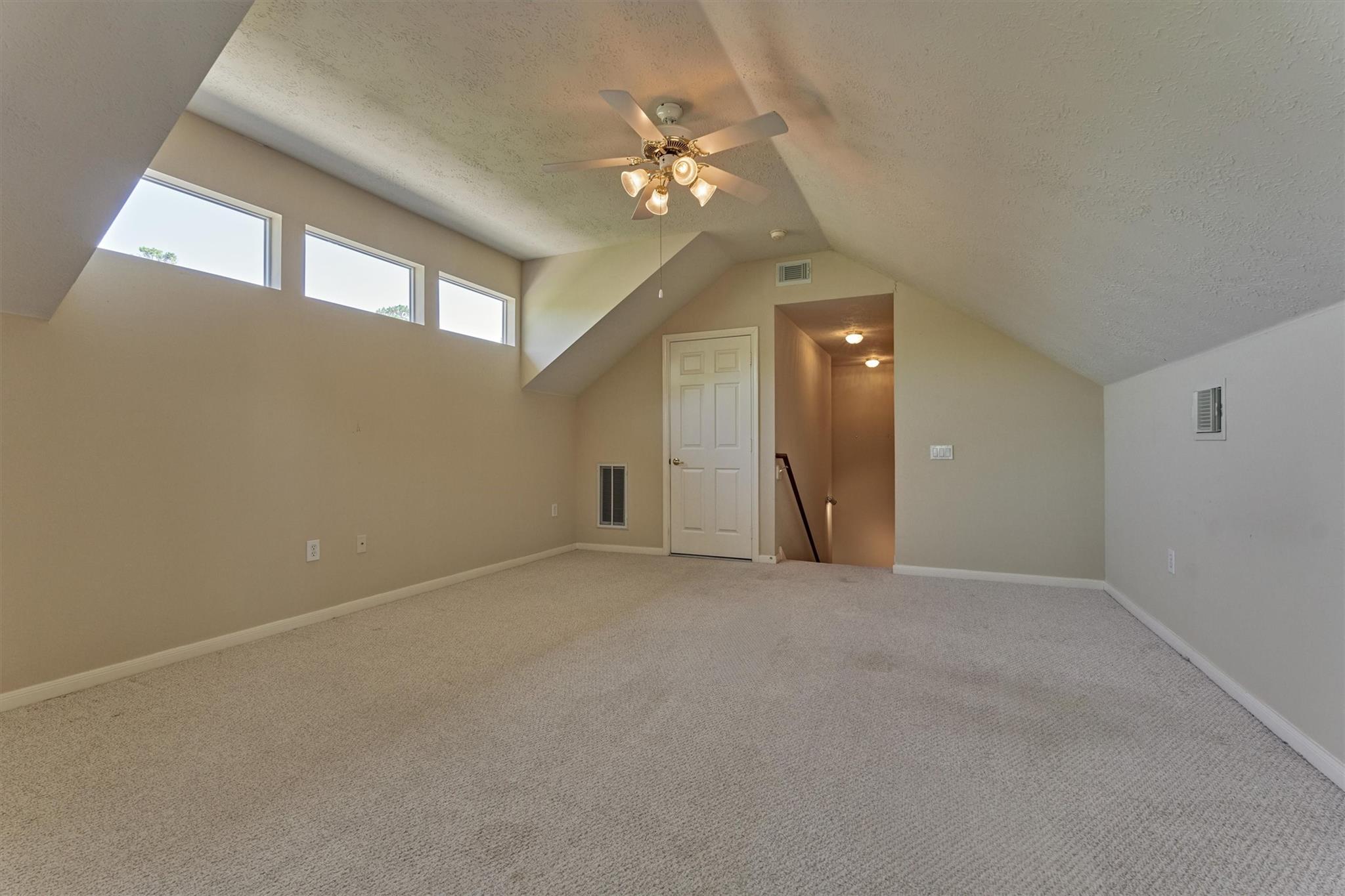 175 W Lilac Ridge Place