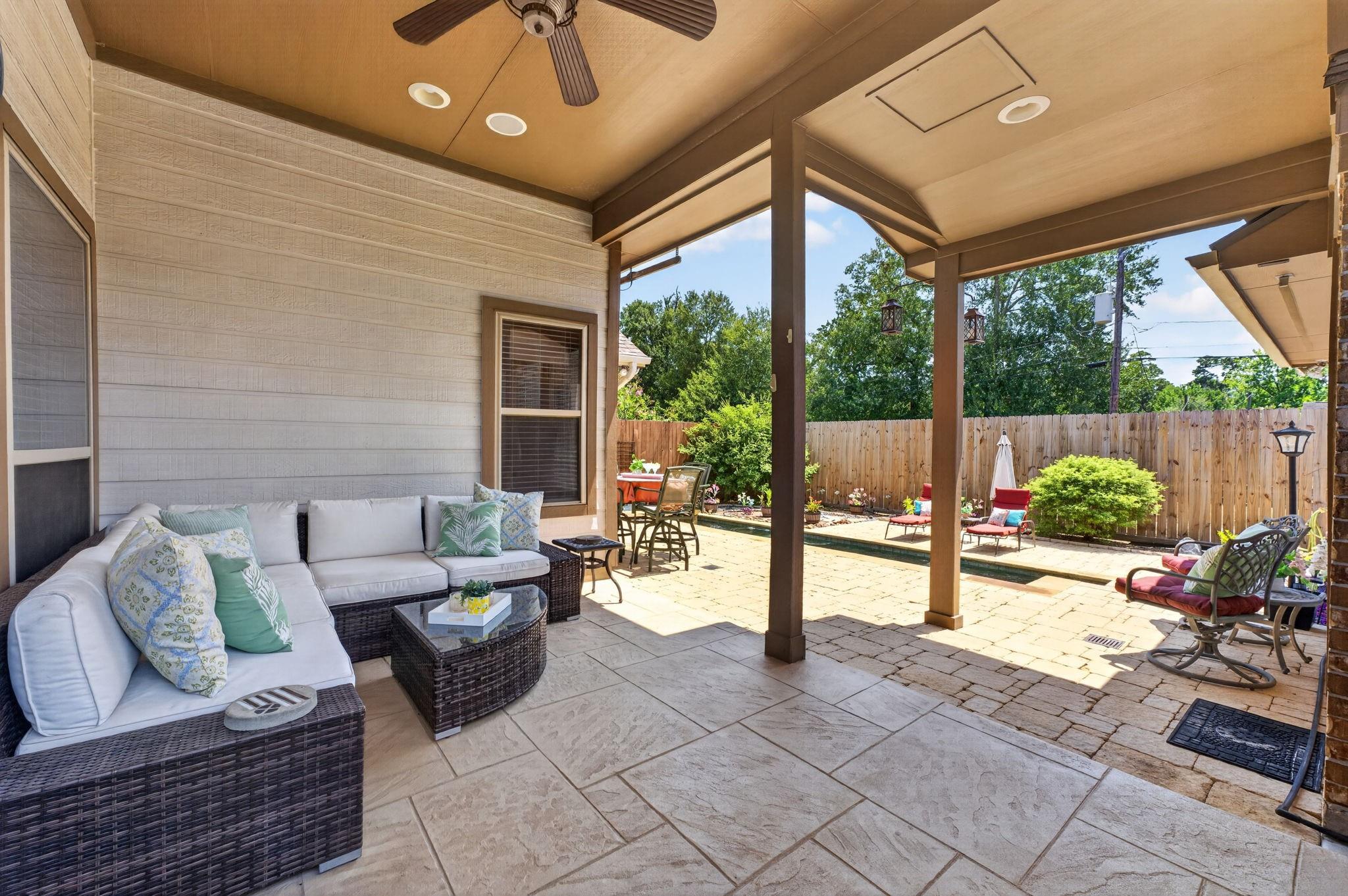 514 Oak Ridge Grove Circle