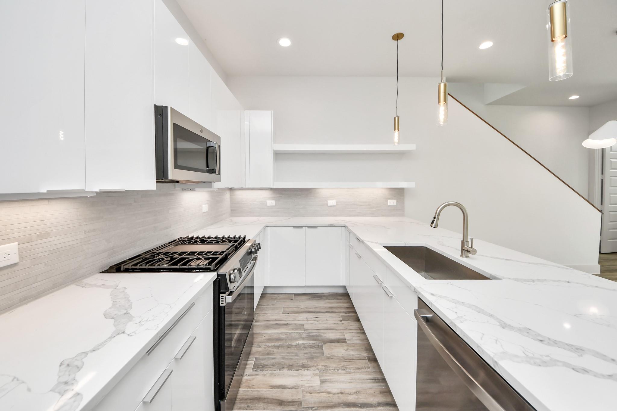 4011 Boho Lane