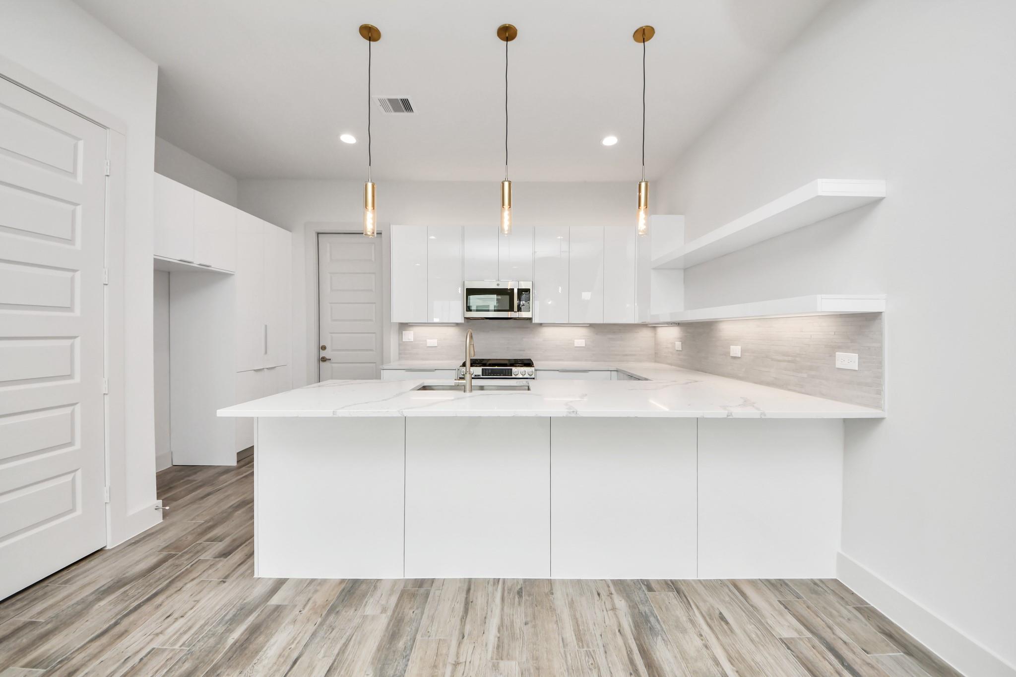 4011 Boho Lane