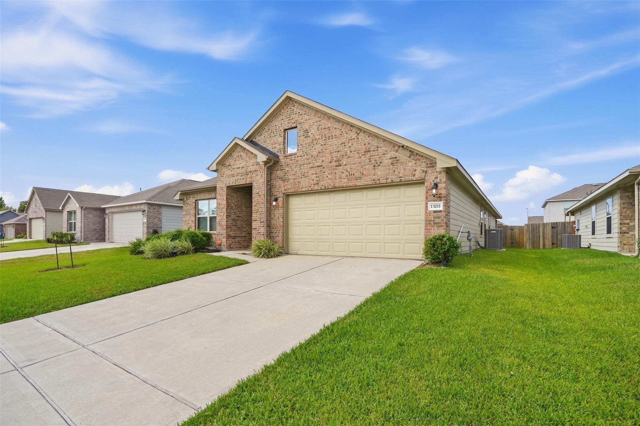 13211 Lanrin Park Lane