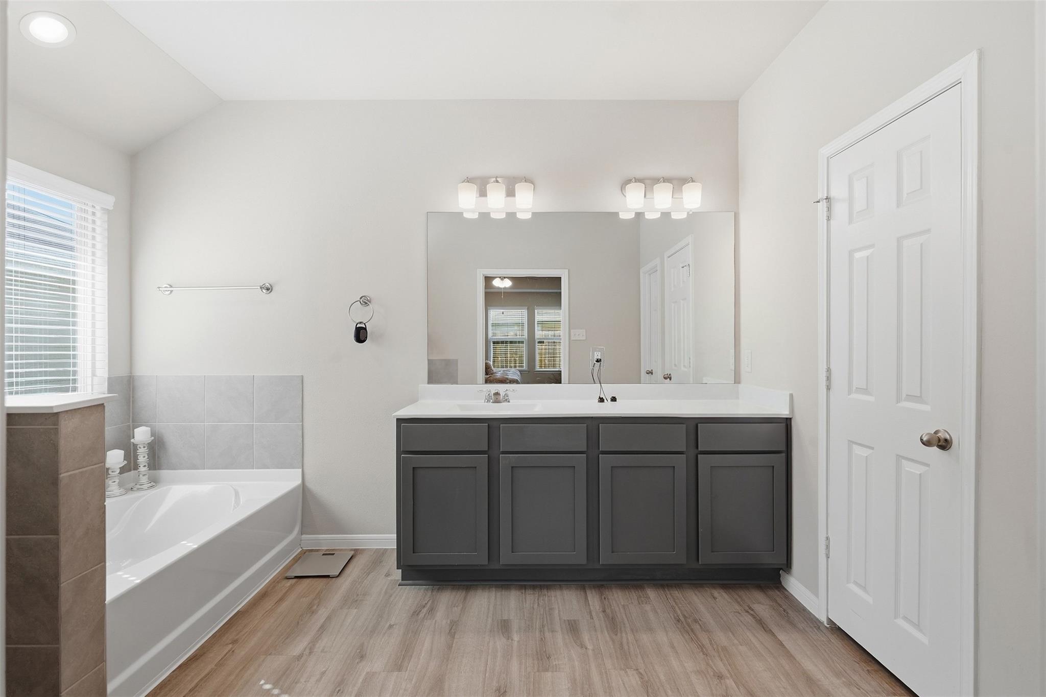 13211 Lanrin Park Lane