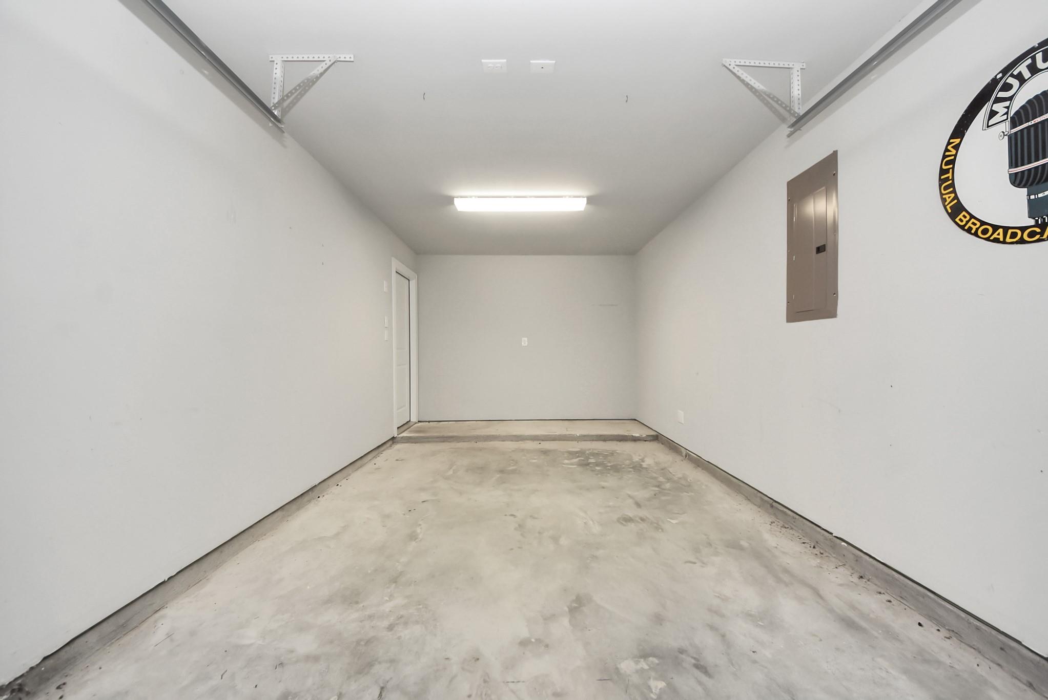 15814 Beechnut Drive