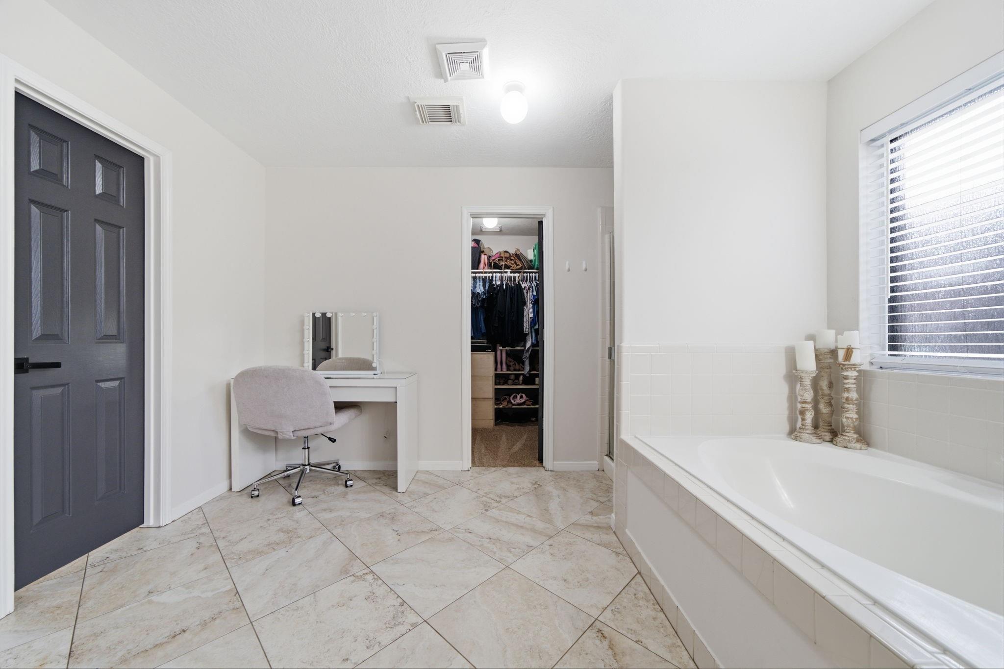 2225 Silvercreek Court