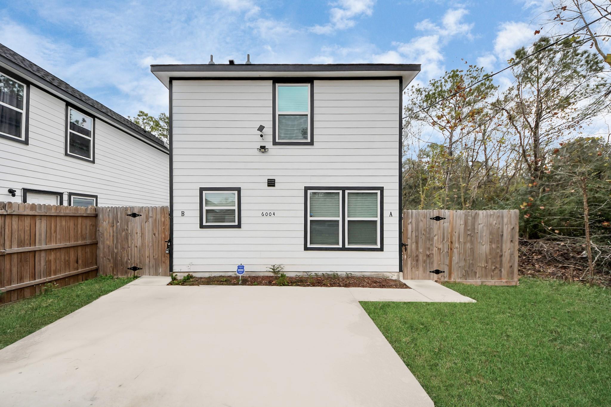 6004 Wedgefield Street # B