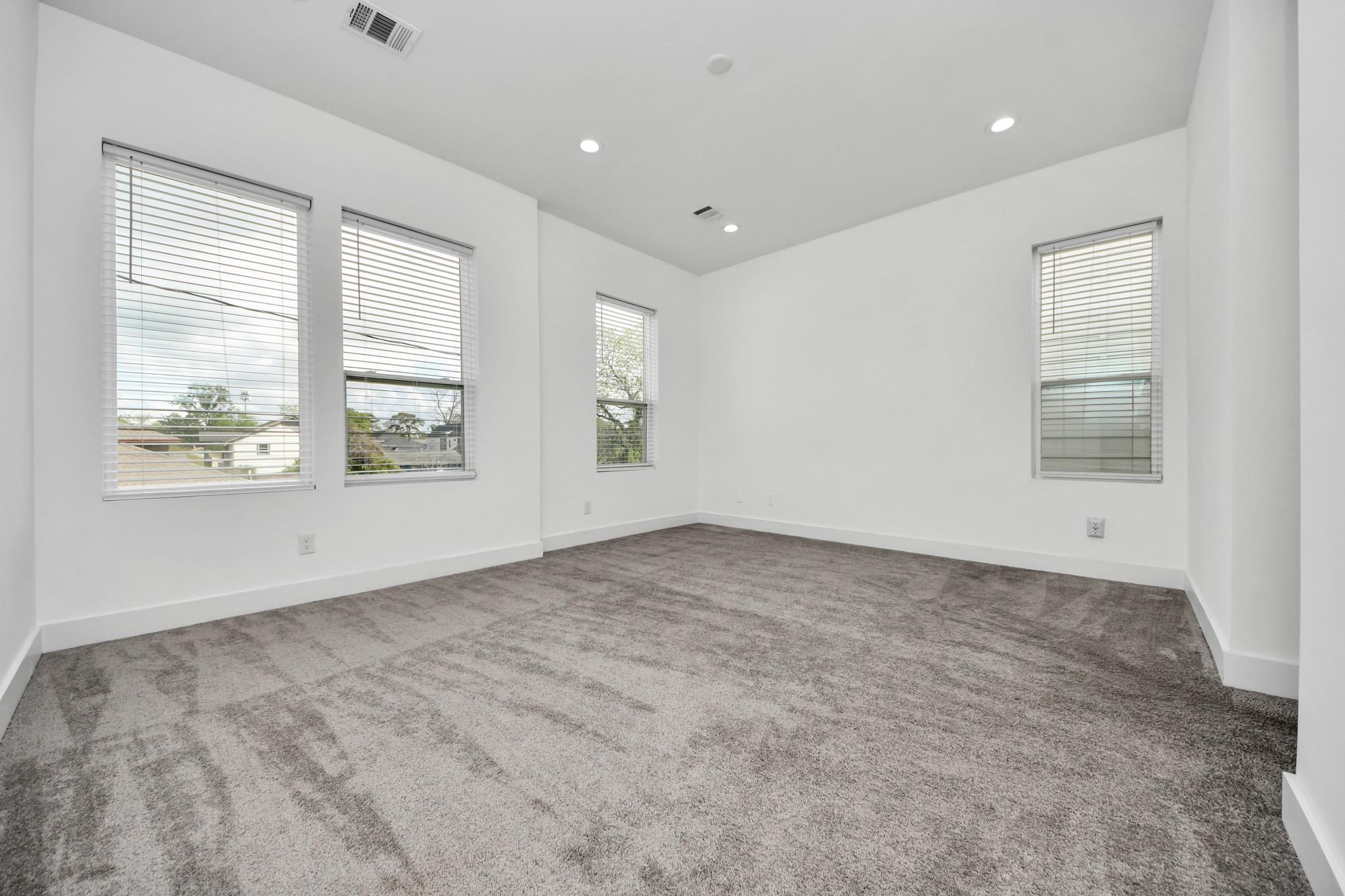 5402 Margarita Street