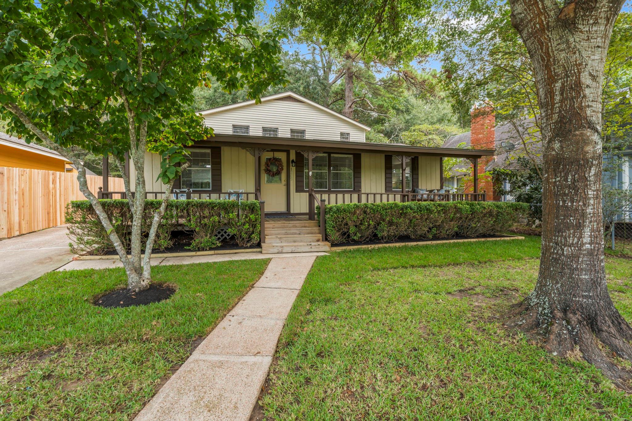 1745 E Pine Lake Circle