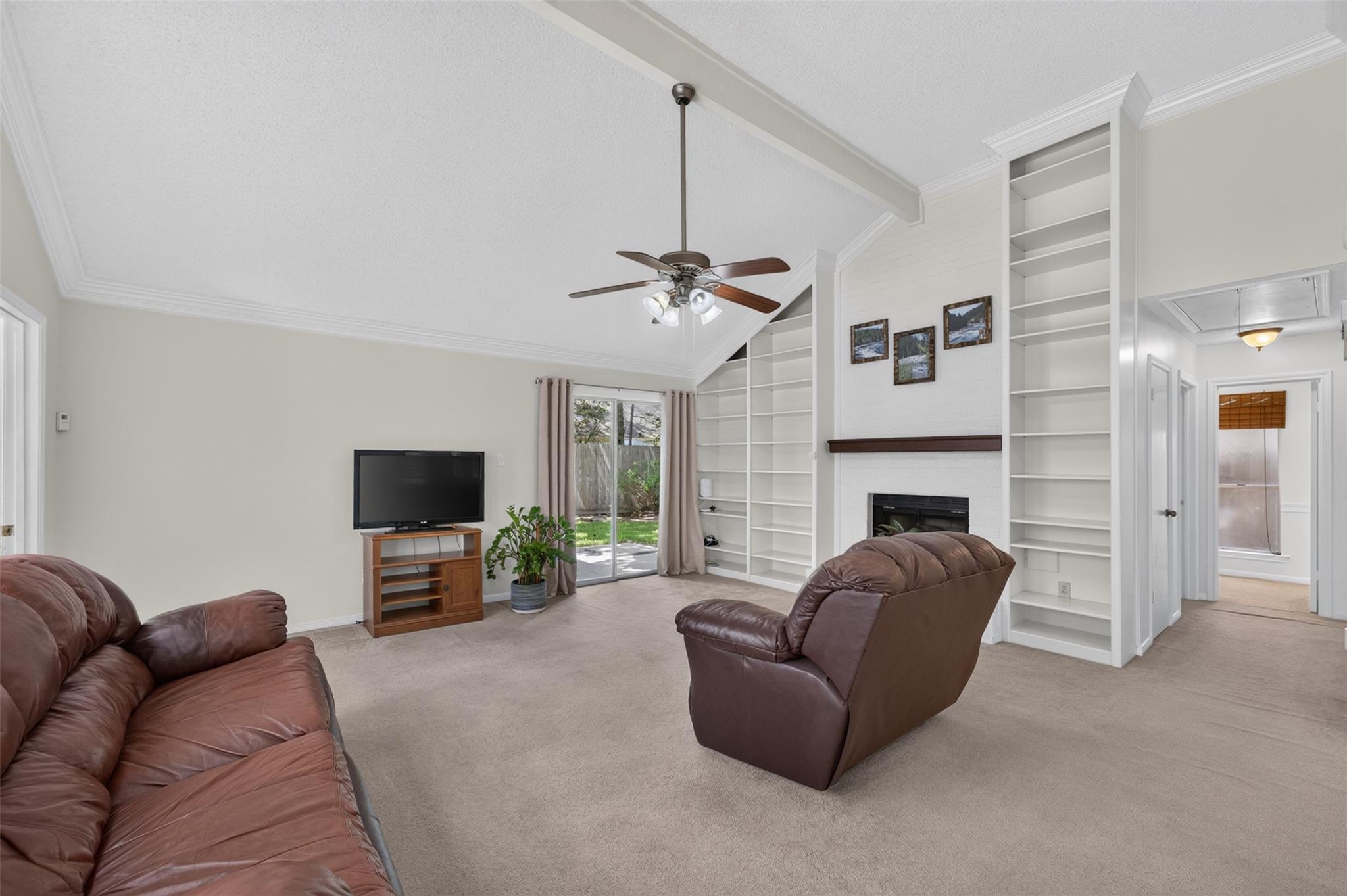 28 S Rain Forest Court