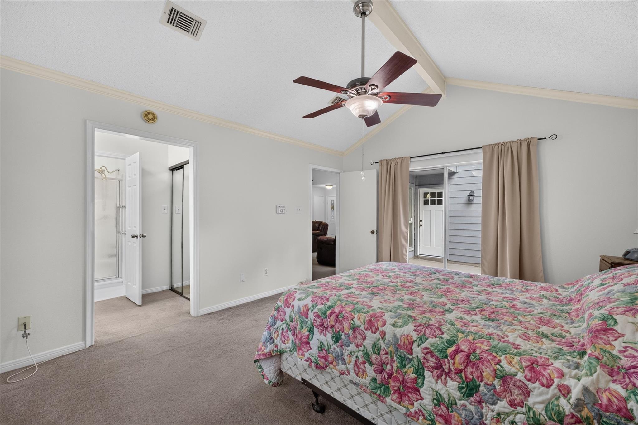 28 S Rain Forest Court