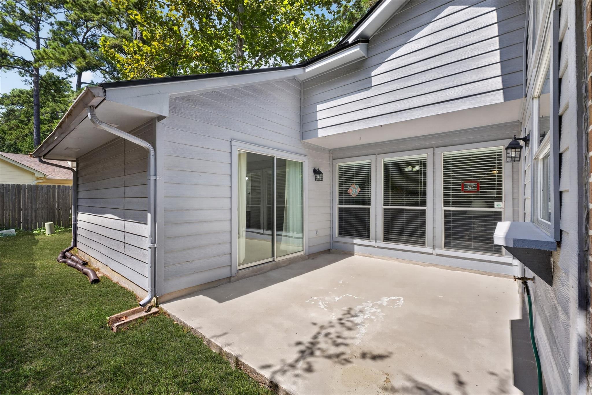 28 S Rain Forest Court
