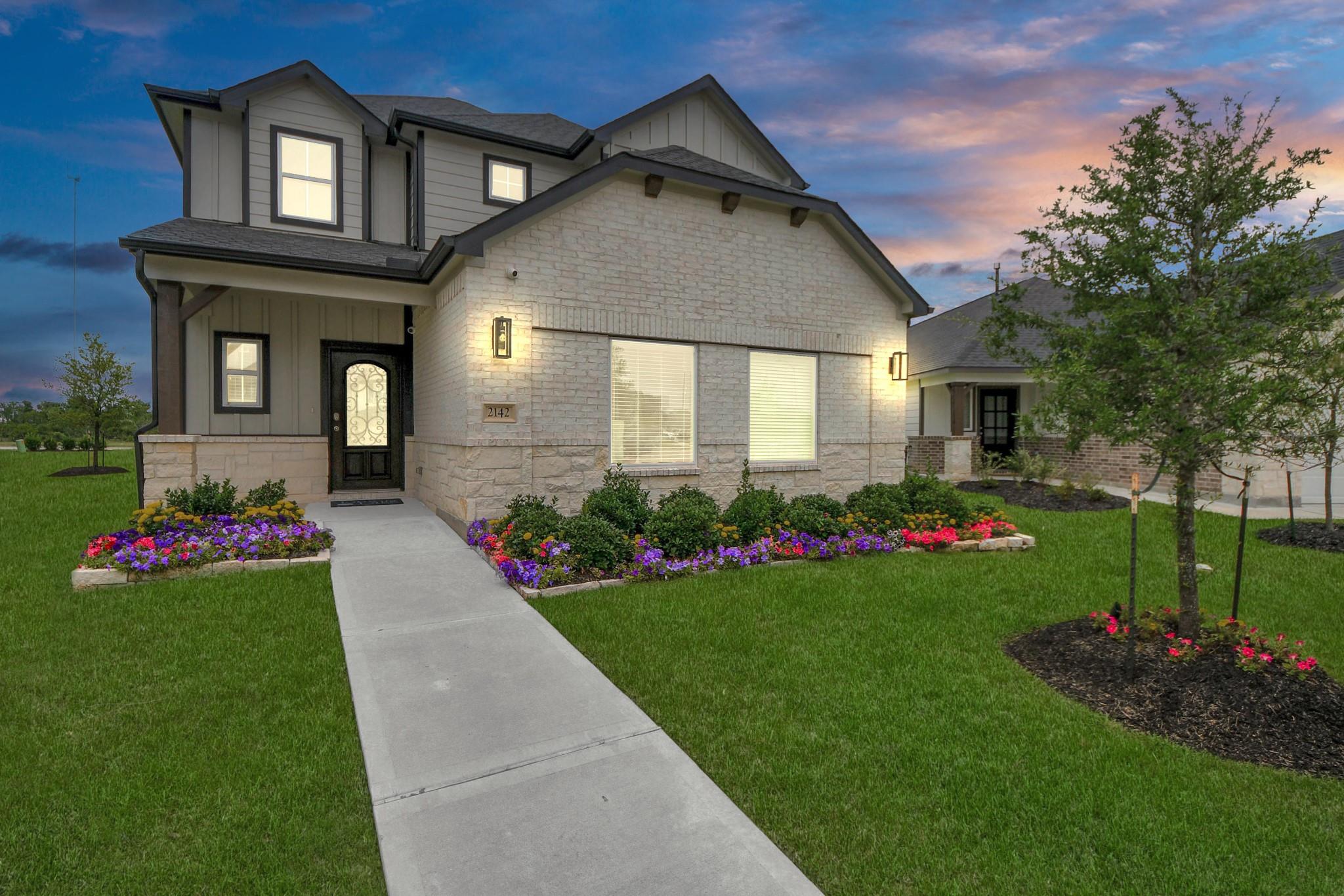 2142 Emerald Diamond Court