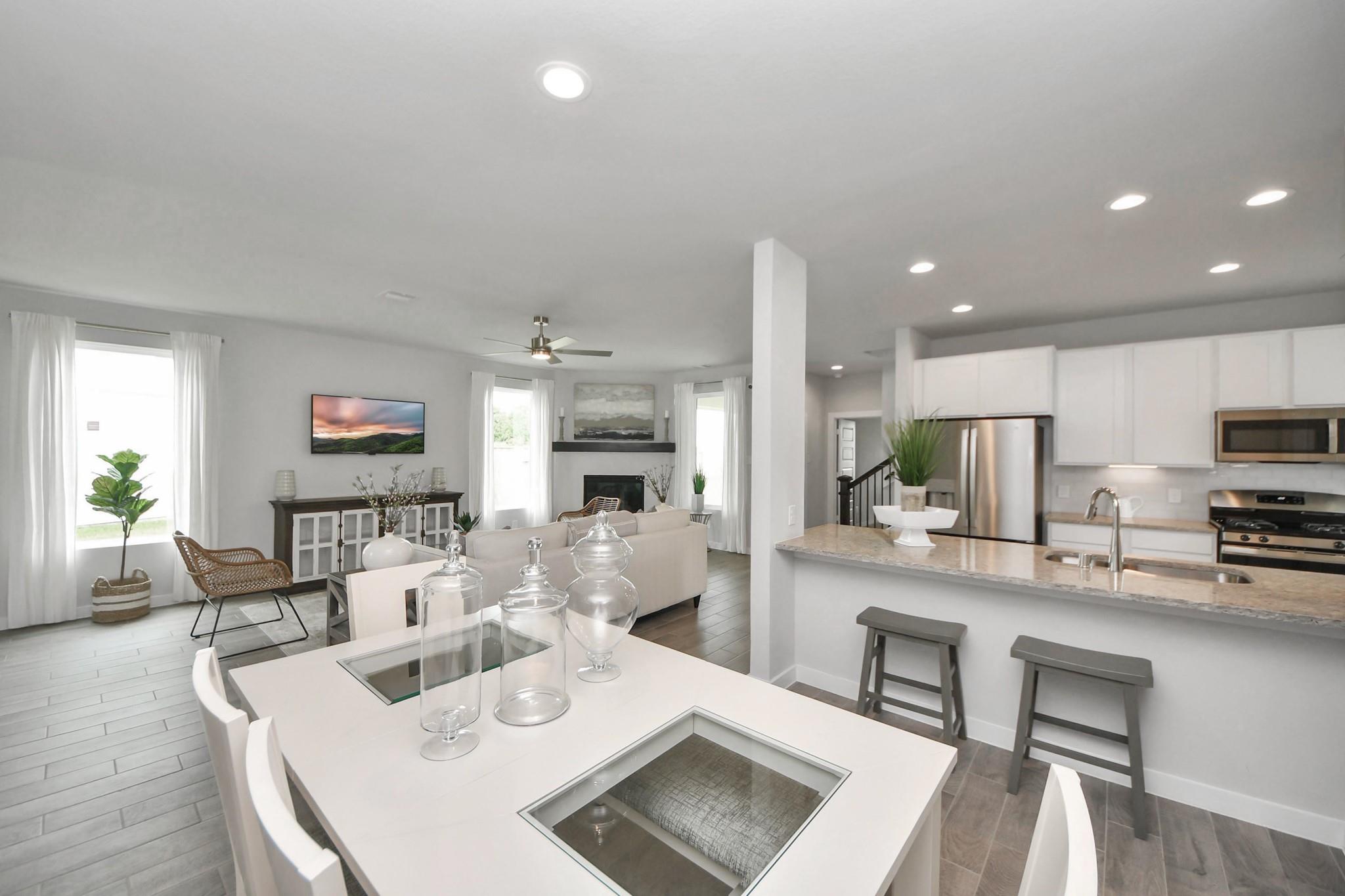 2142 Emerald Diamond Court