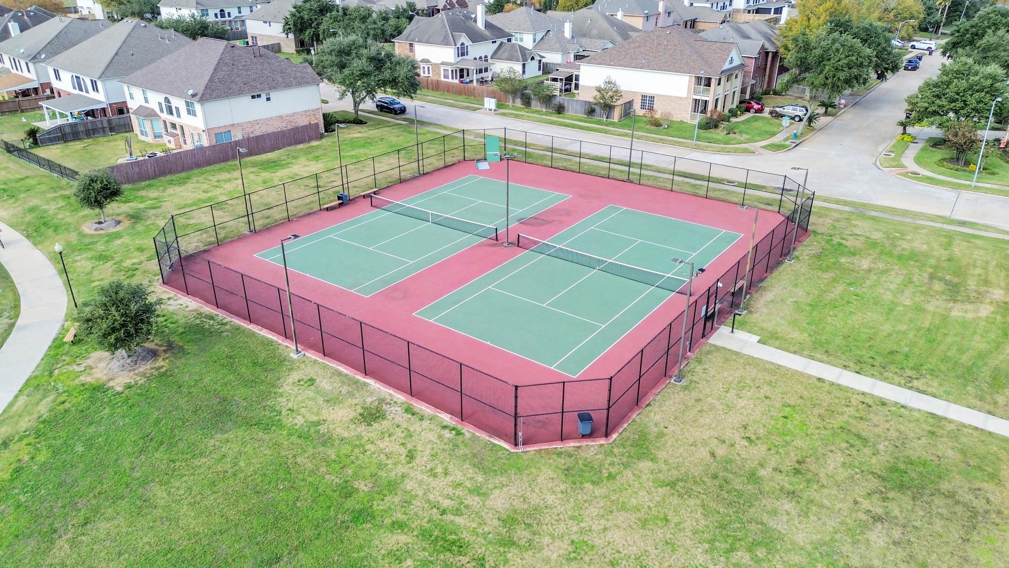 2142 Emerald Diamond Court