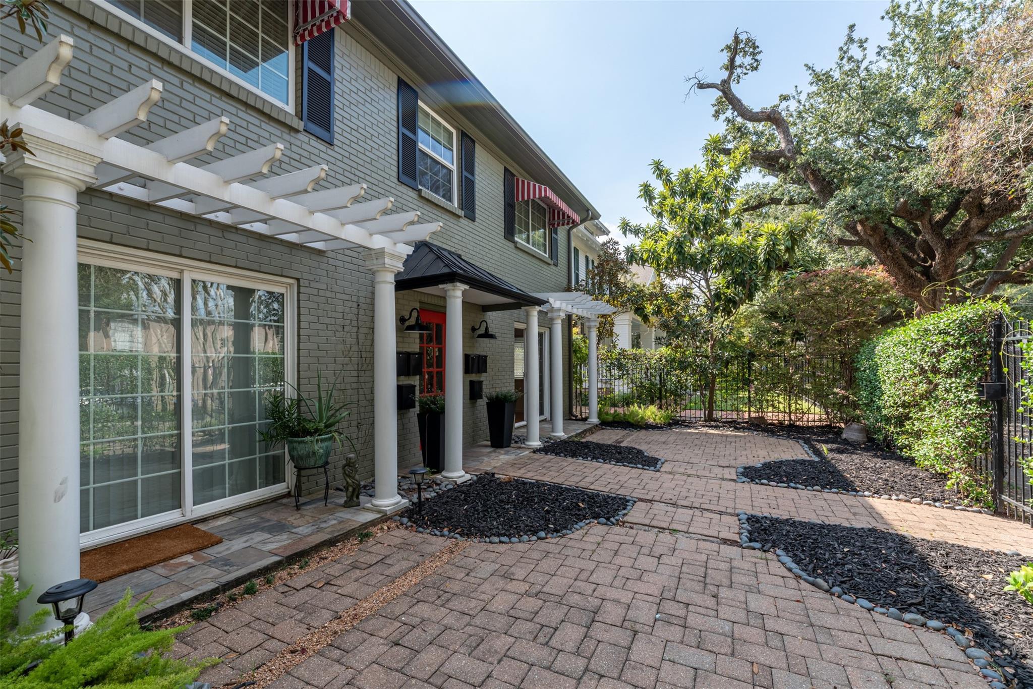 210 Emerson Street # 6