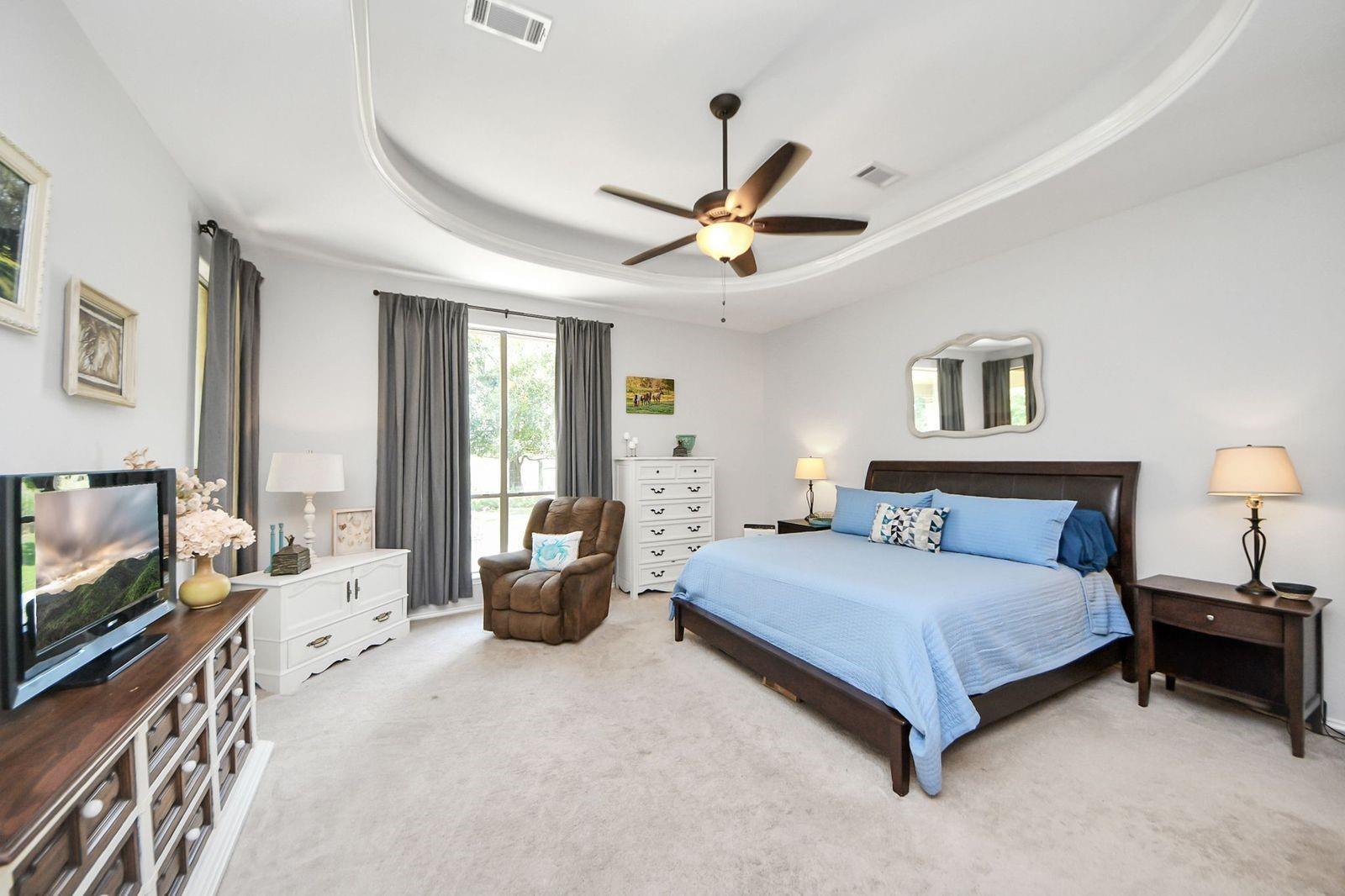 5360 Muske Lane, Pattison