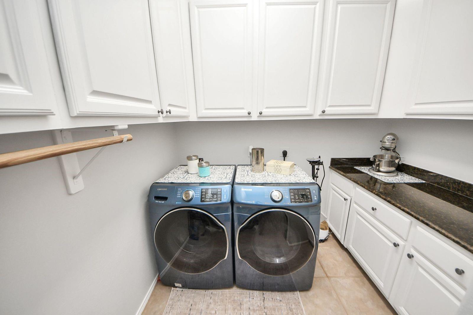 5360 Muske Lane, Pattison