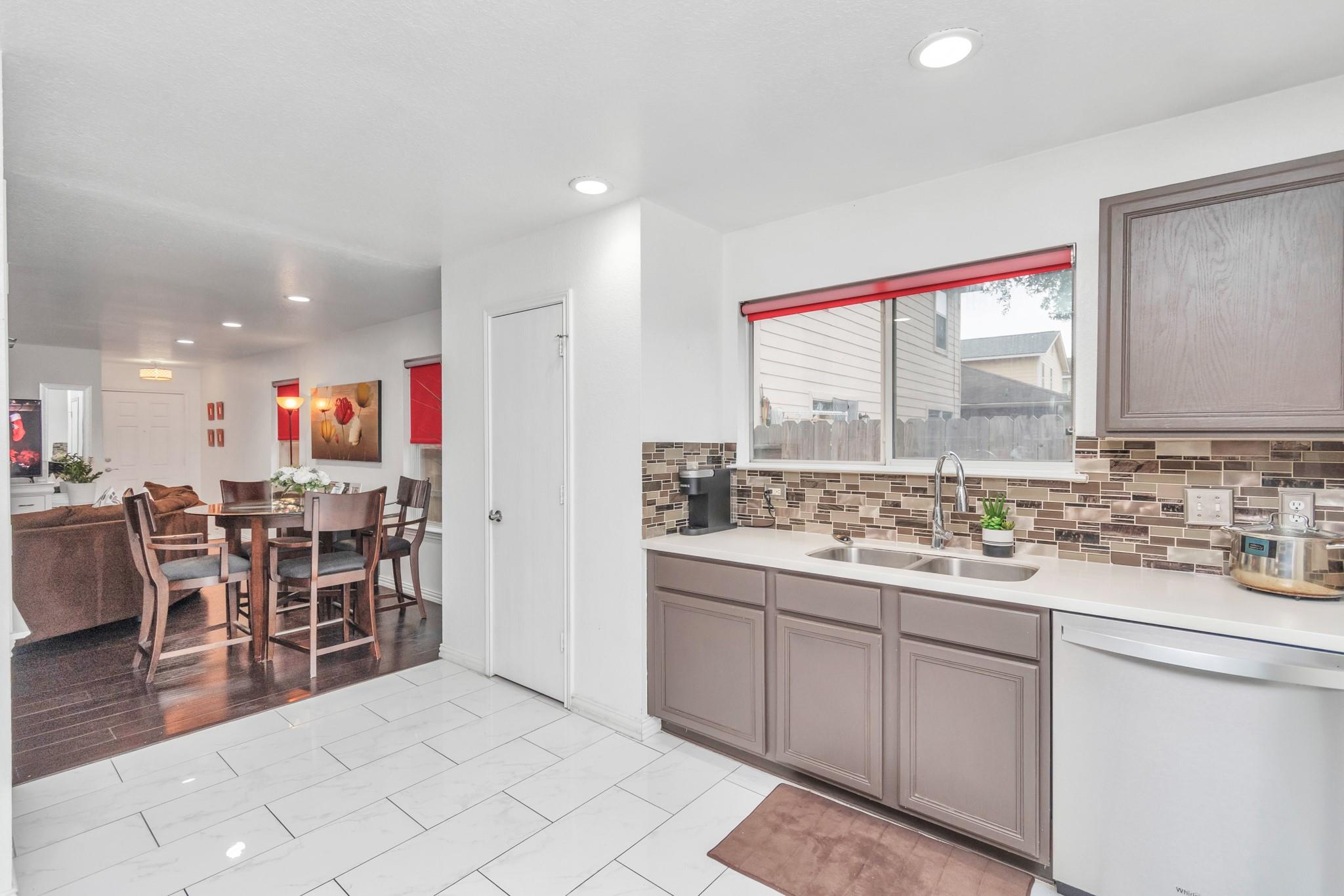 7327 Enchanted Creek Drive