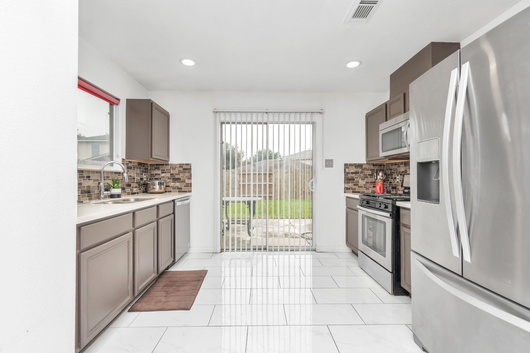 7327 Enchanted Creek Drive