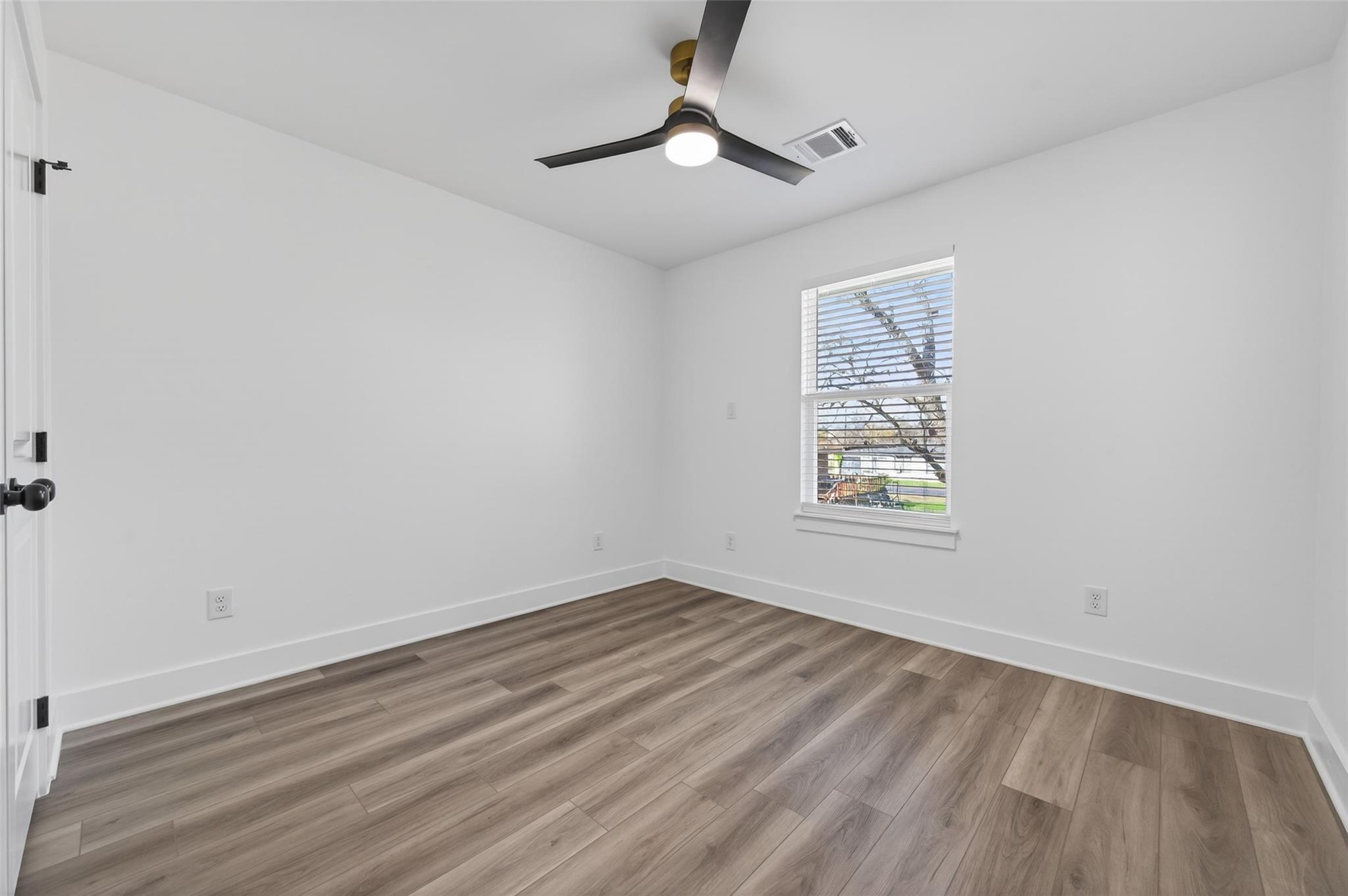 512 W Jefferson Street